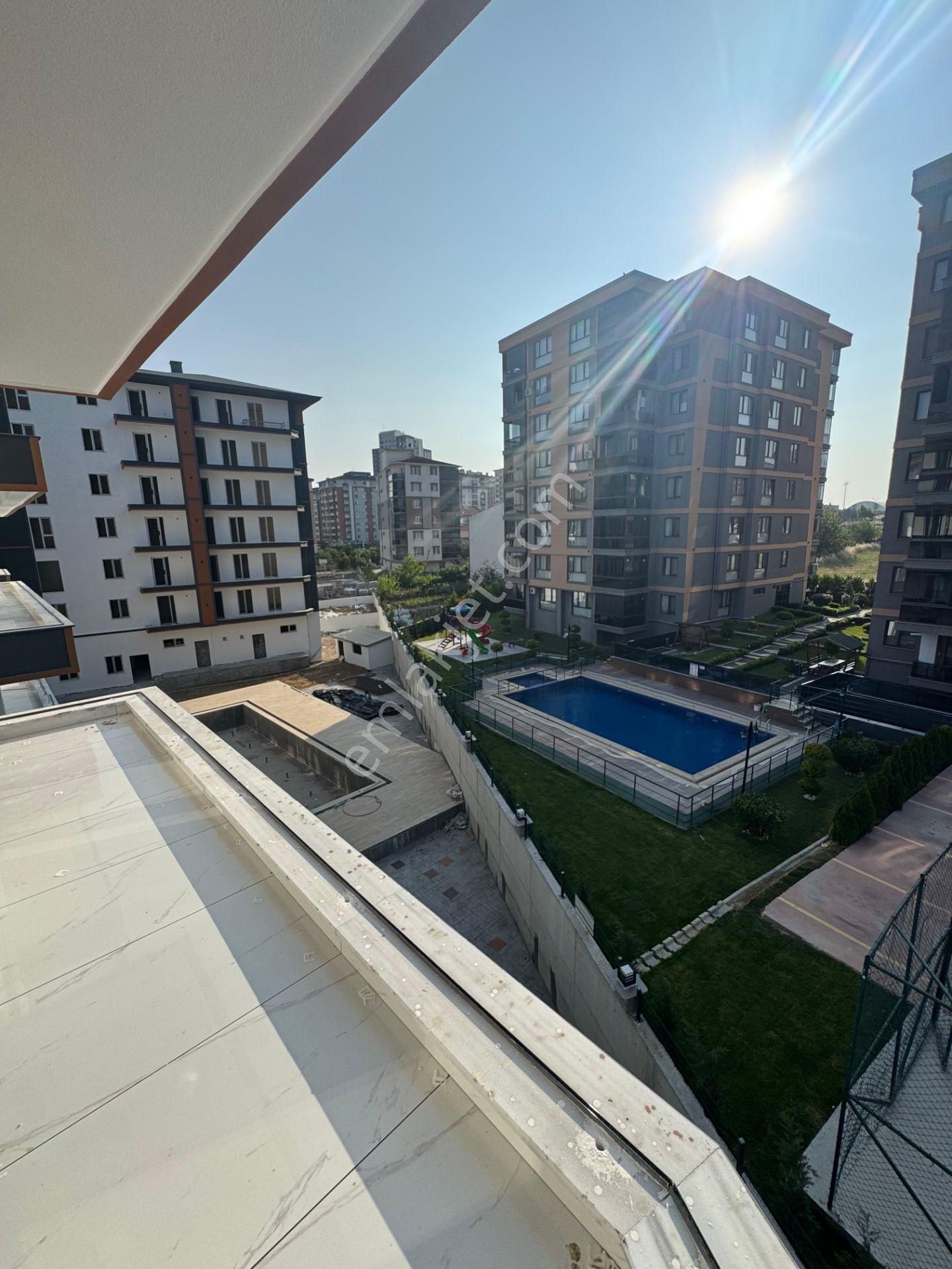Arslanbeyden Tekirdağ Çorlu Mevkiinde Acil Satılık Daire Fırsatı!!!!!