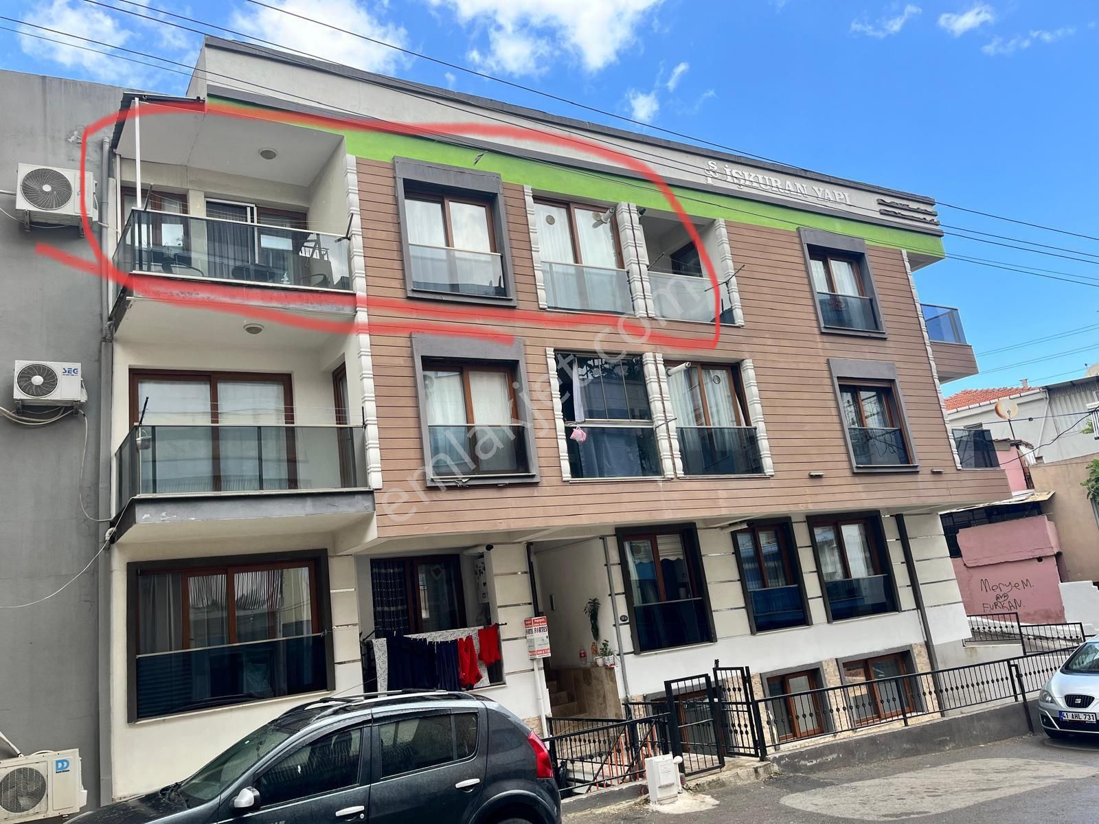 Buca İnönü De Merkezi Konumda 2+1 Masrafsız Kat Mülkiyetli Daire