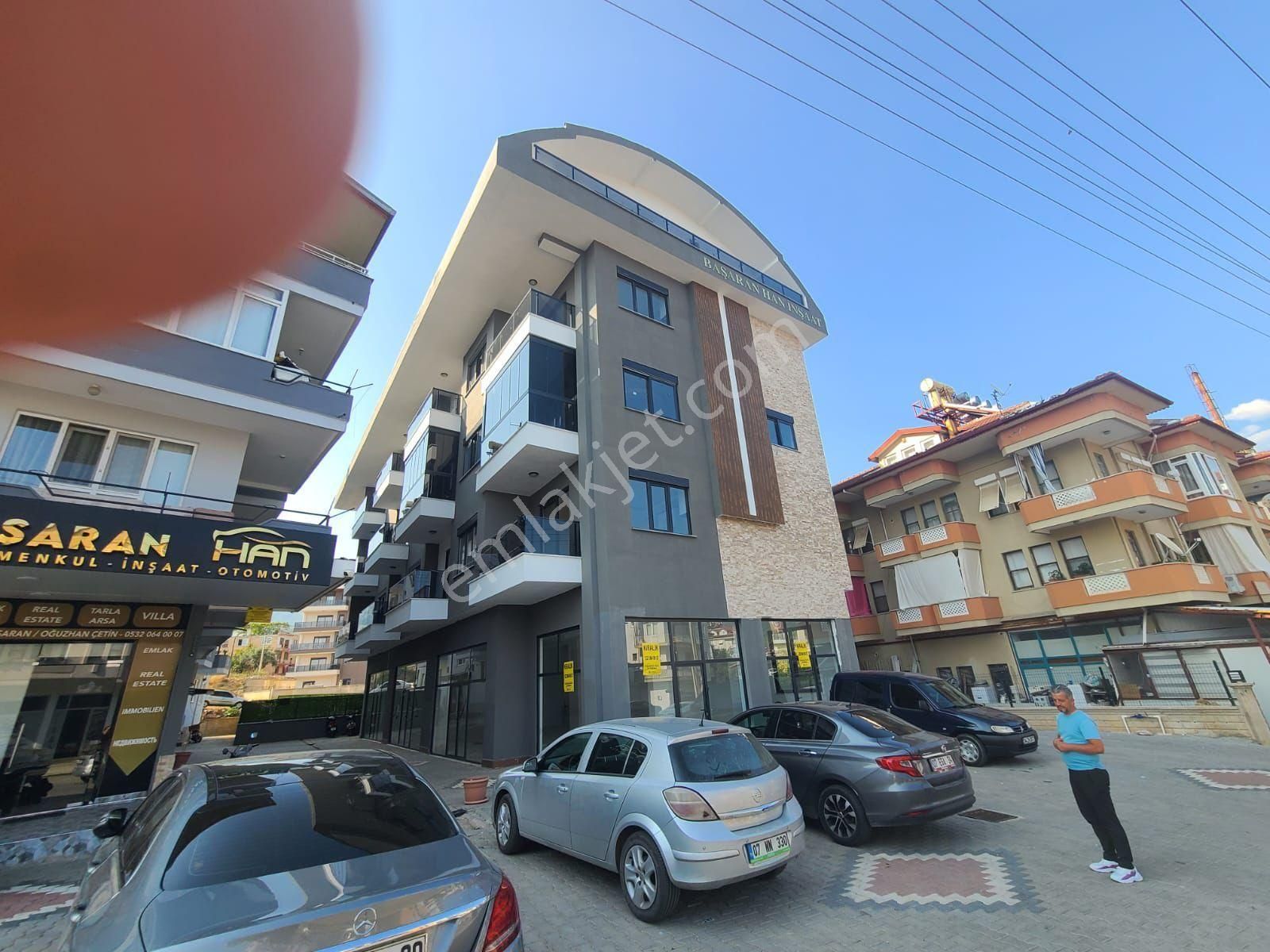 Oba Mahallesinde Satılık 1+1 Sıfır Daire