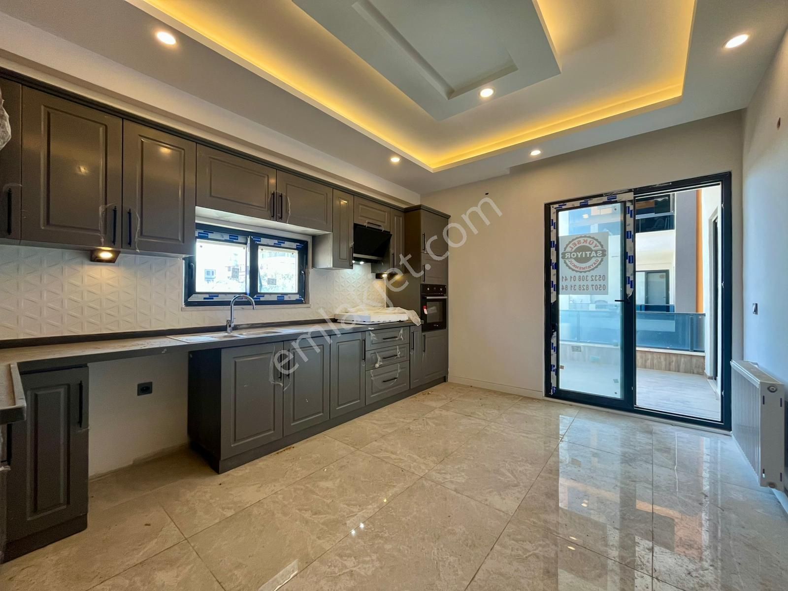 Yükselden Kadıköy En Prestijli Sitesinde Sıfır 3+1 Satılık Daire