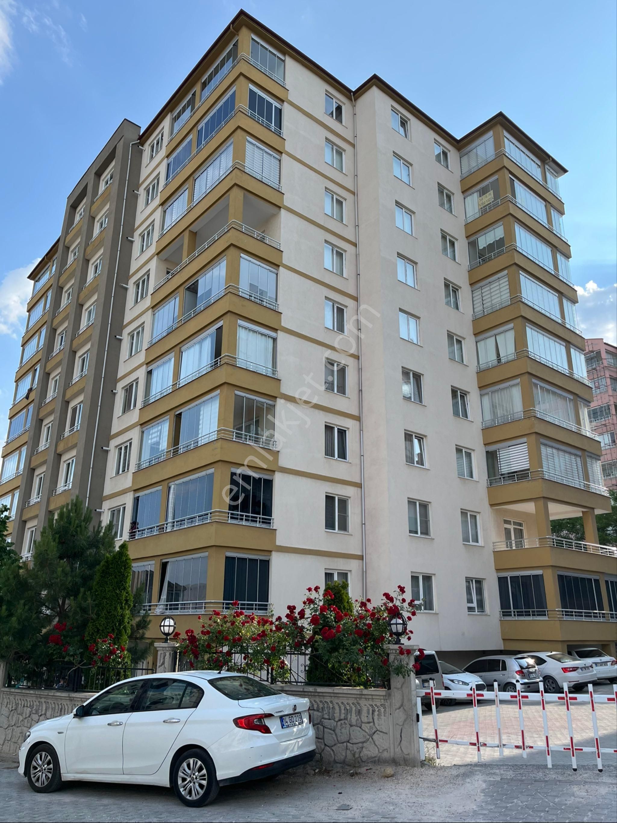 Niğde Yukarı Kayabaşı’nda Satılık 3+1 Daire