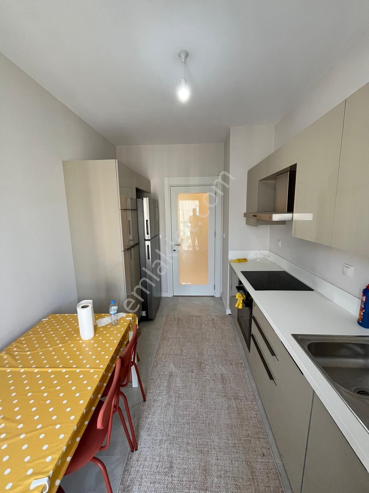 Eşyalı Satılık Arakat Da Lüx Site İçi
