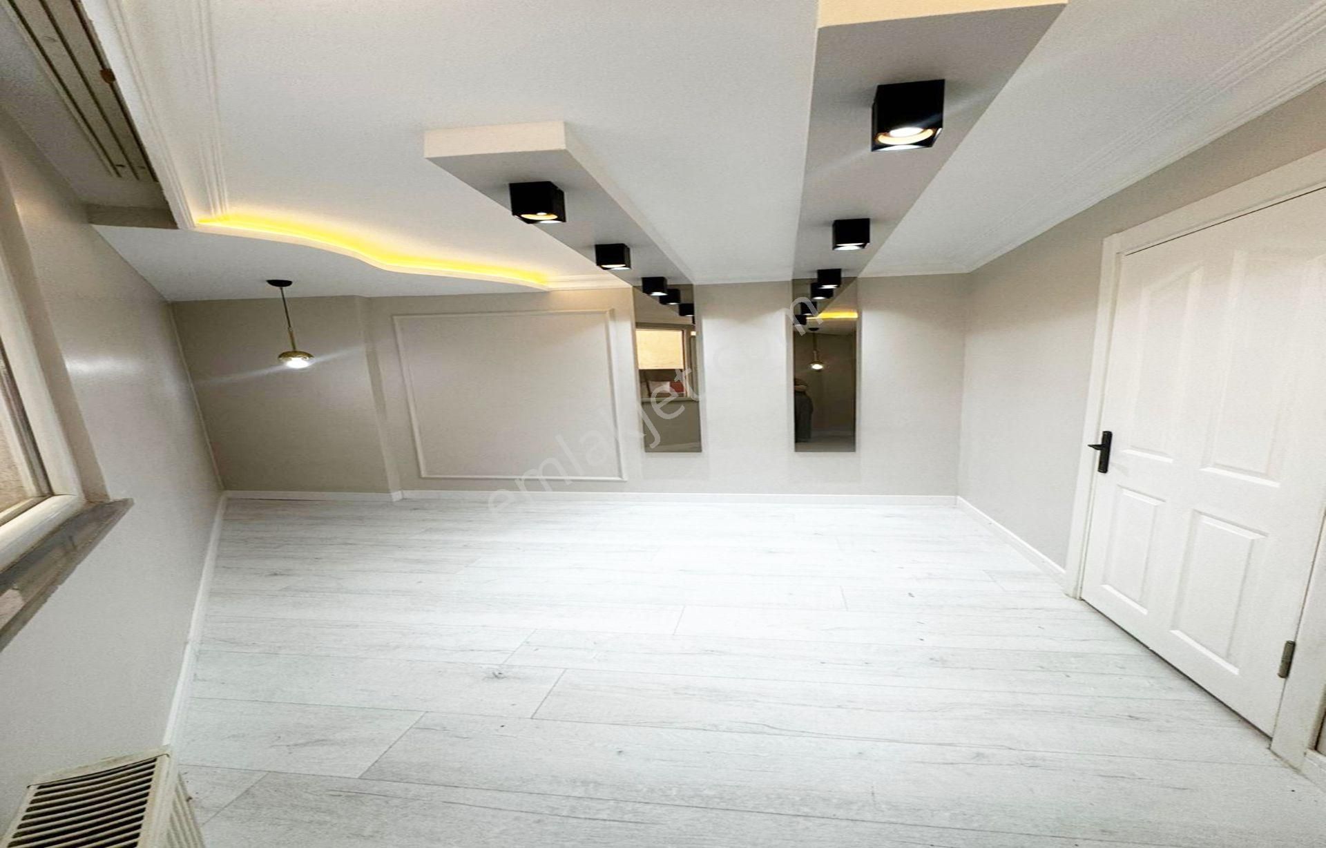 Metrobüsün Dibinde Lüks Yapılı 2+1 110m2 Çok Uygun Satılık Daire - Görsel 12