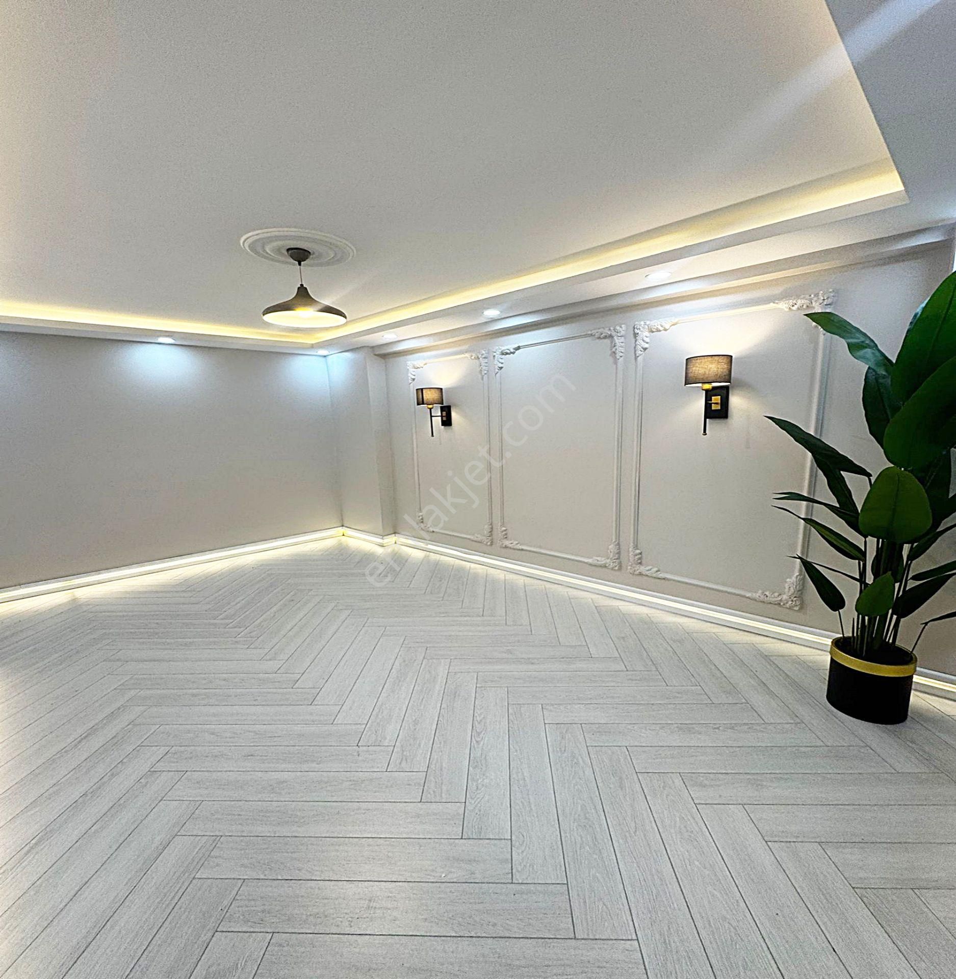 Metrobüsün Dibinde Lüks Yapılı 2+1 110m2 Çok Uygun Satılık Daire - Görsel 18