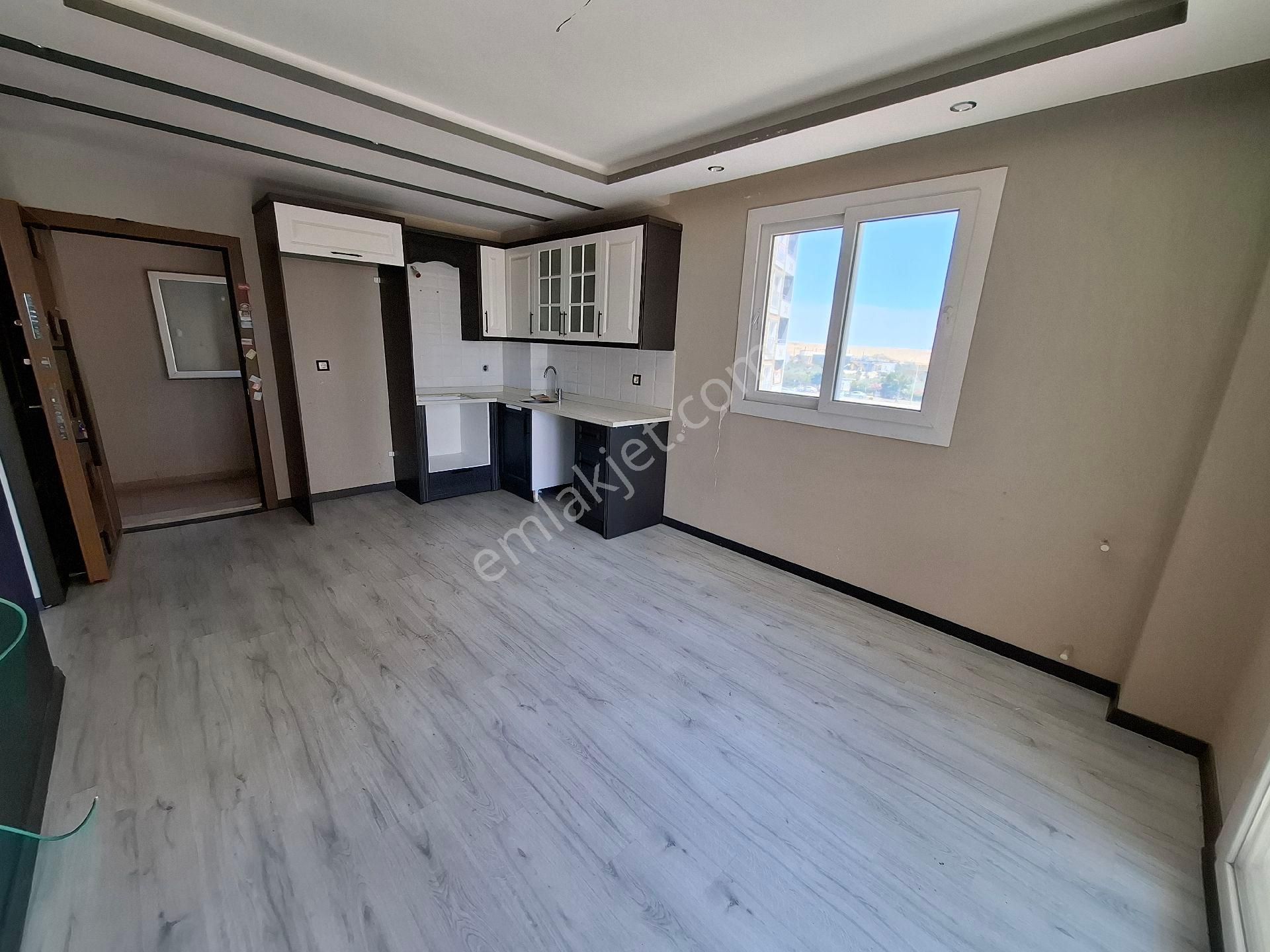 Atıcı'dan Bilim Teknoloji Yanında Geniş 1+1 Kiralık Daire