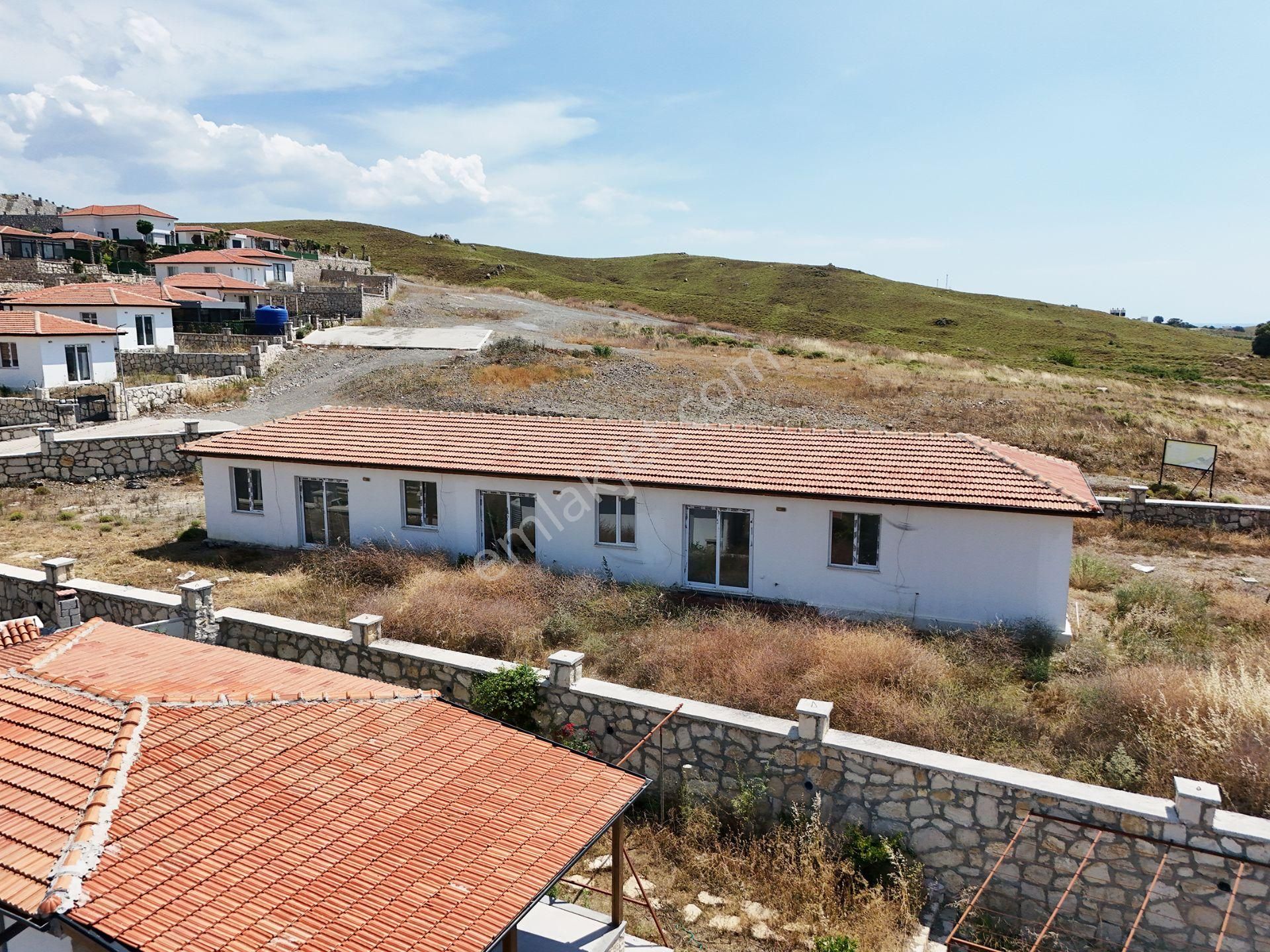 Seferihisar'da 1200 M2 Arsa İçinde 4 Üniteden Oluşan Ev - Görsel 11