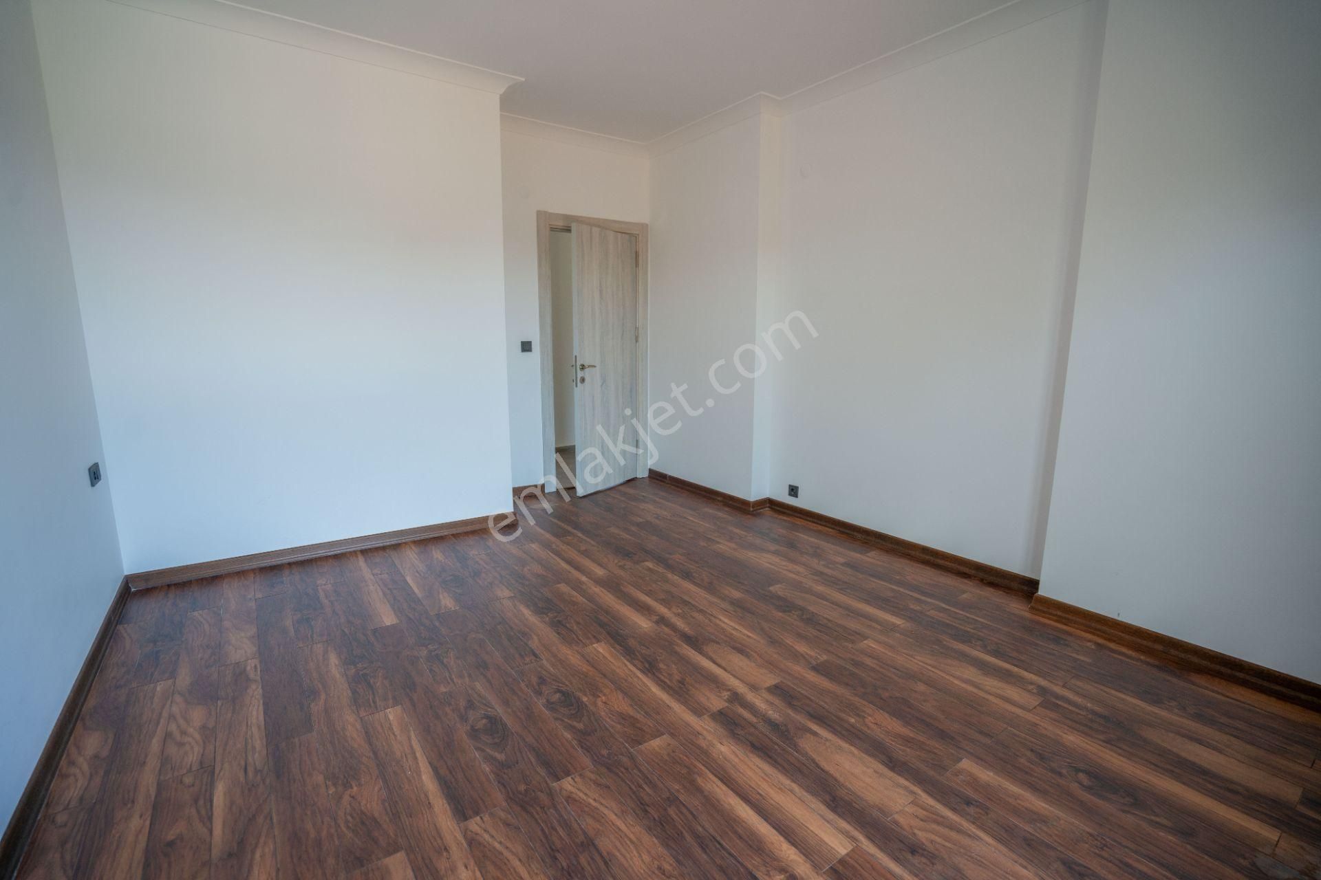 Datça Emecikte 1000m2 Arsa İçinde Deniz Manzaralı,havuzlu Villa - Görsel 16