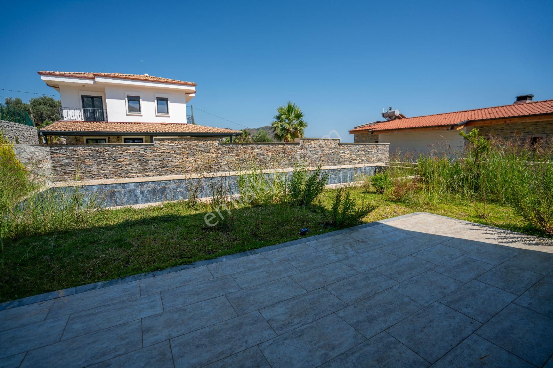 Datça Emecikte 1000m2 Arsa İçinde Deniz Manzaralı,havuzlu Villa - Görsel 29