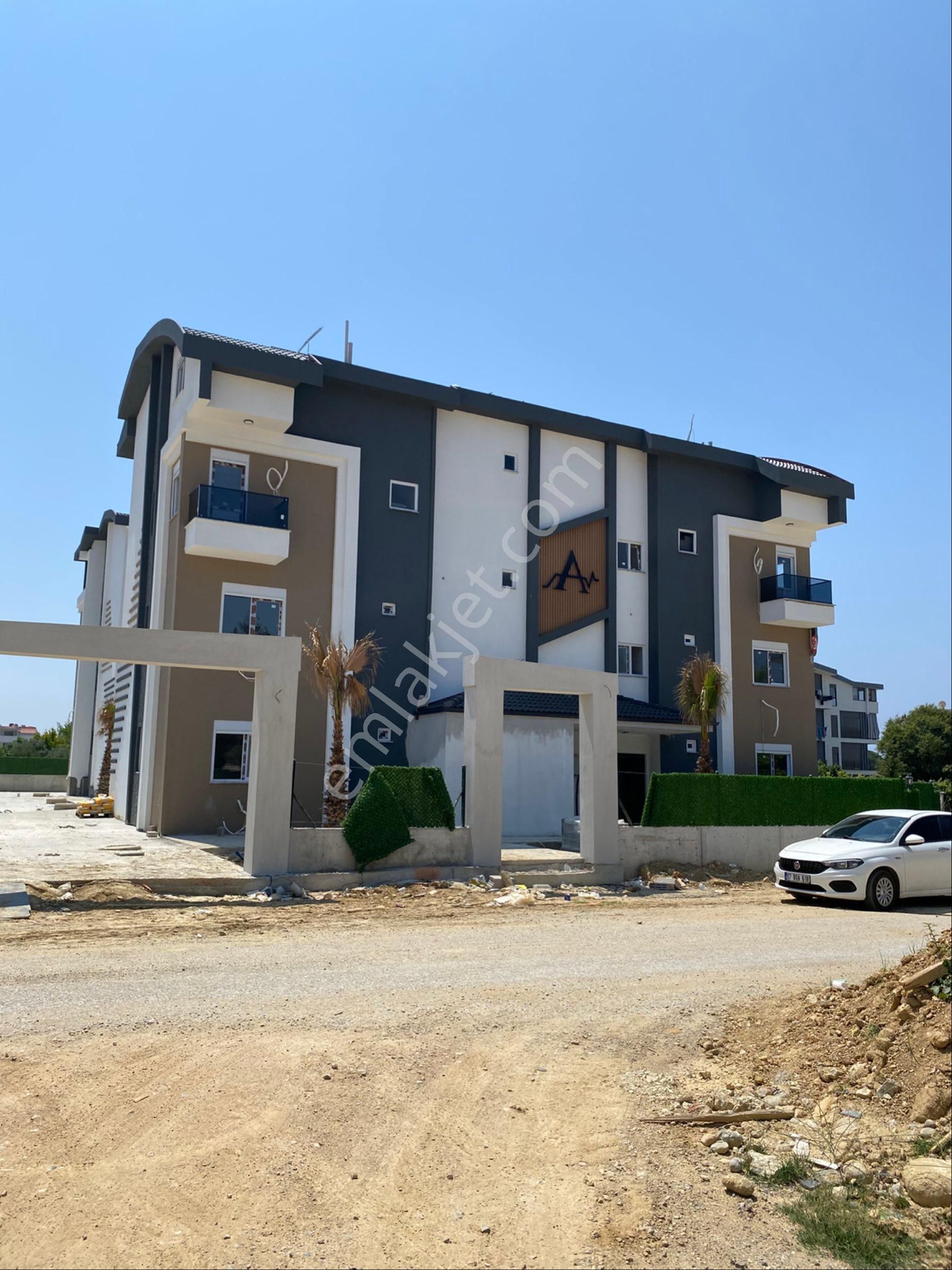 Kızılot Mahallesi’nde 1 + 1 Ara Kat Dairemiz Satılıktır