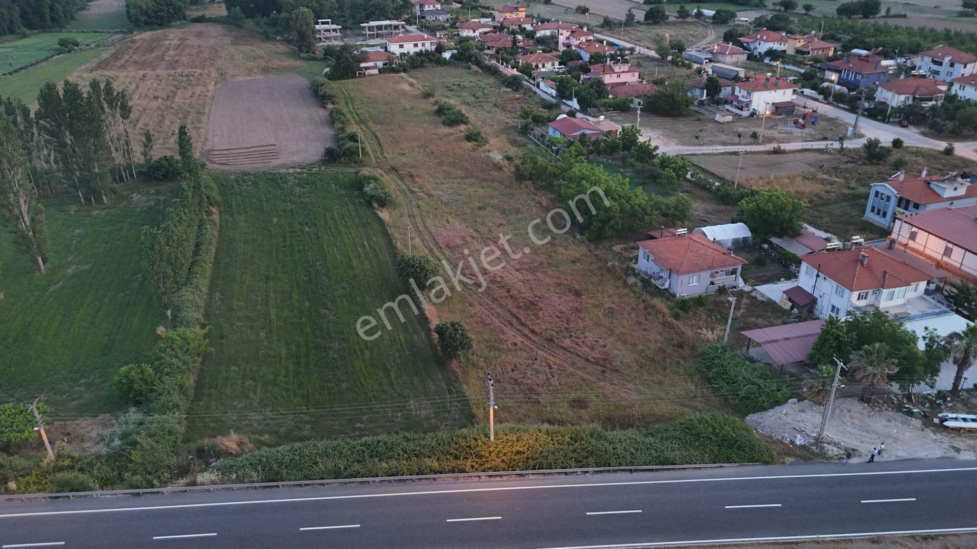 Hayal Gayrımenkulden Satılık İmarlı Arsa - Görsel 13