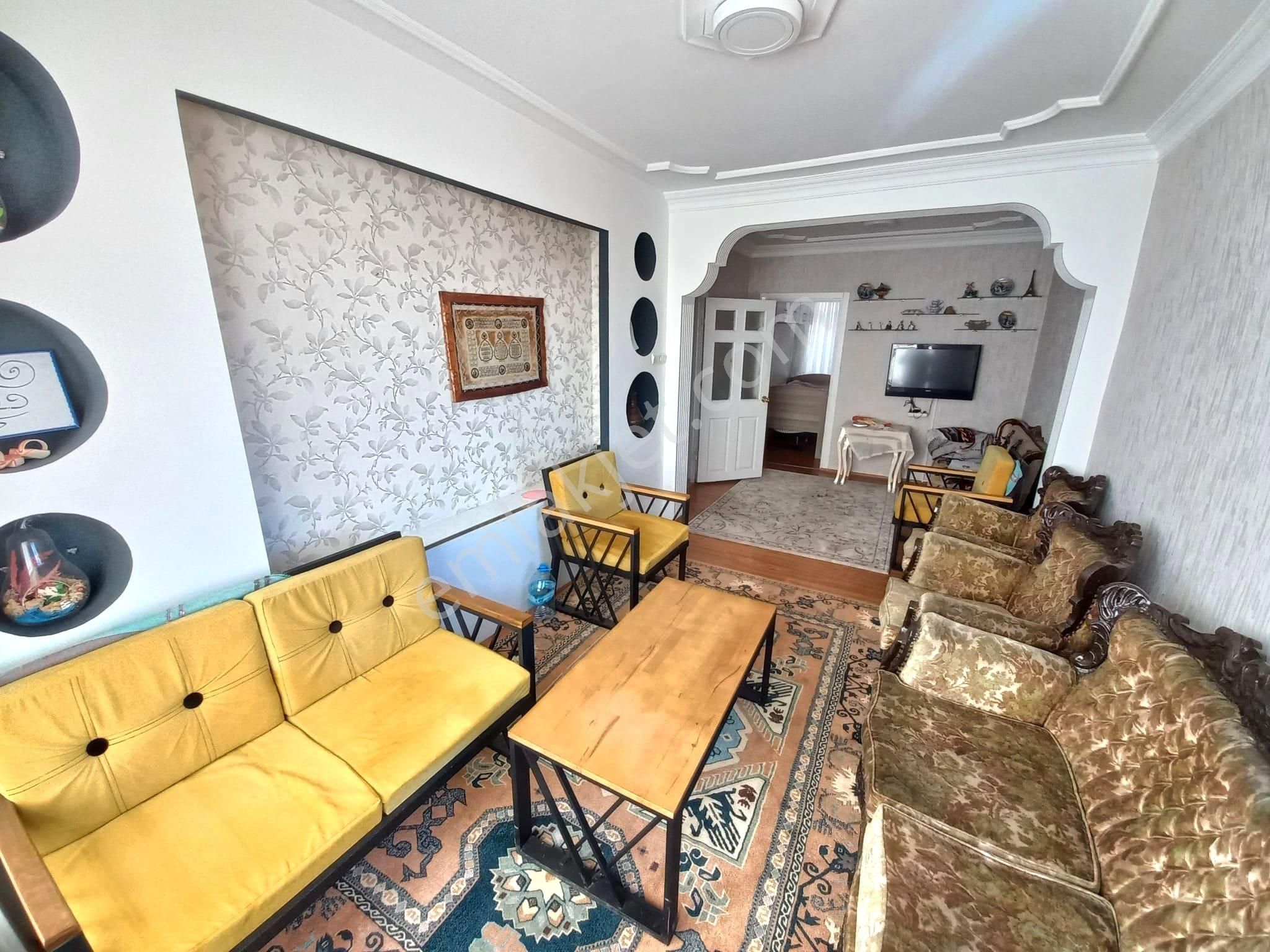 Afyon Işılay Emlak'tan Burmalı Mah. Satılık 2+1 Daire