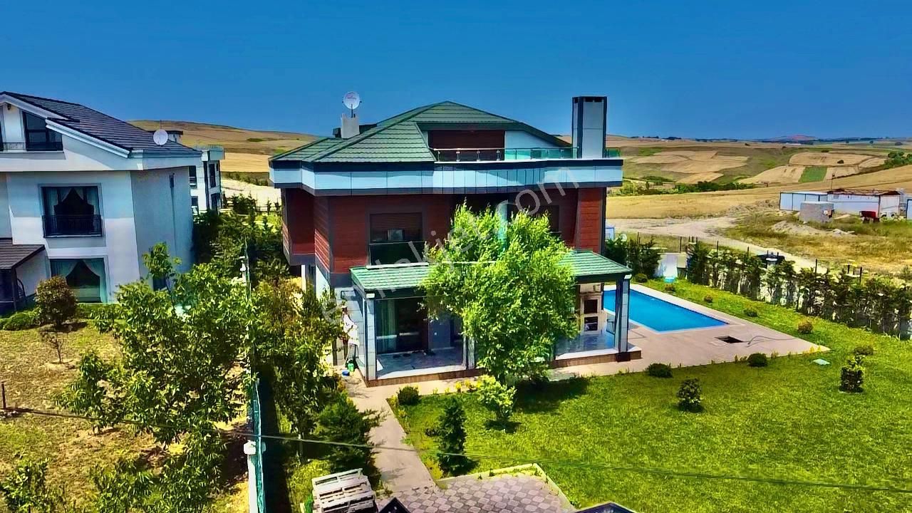 Goldhouse Dan Satılık Kamiloba Da Müstakil 9+2 Fırsat Villa