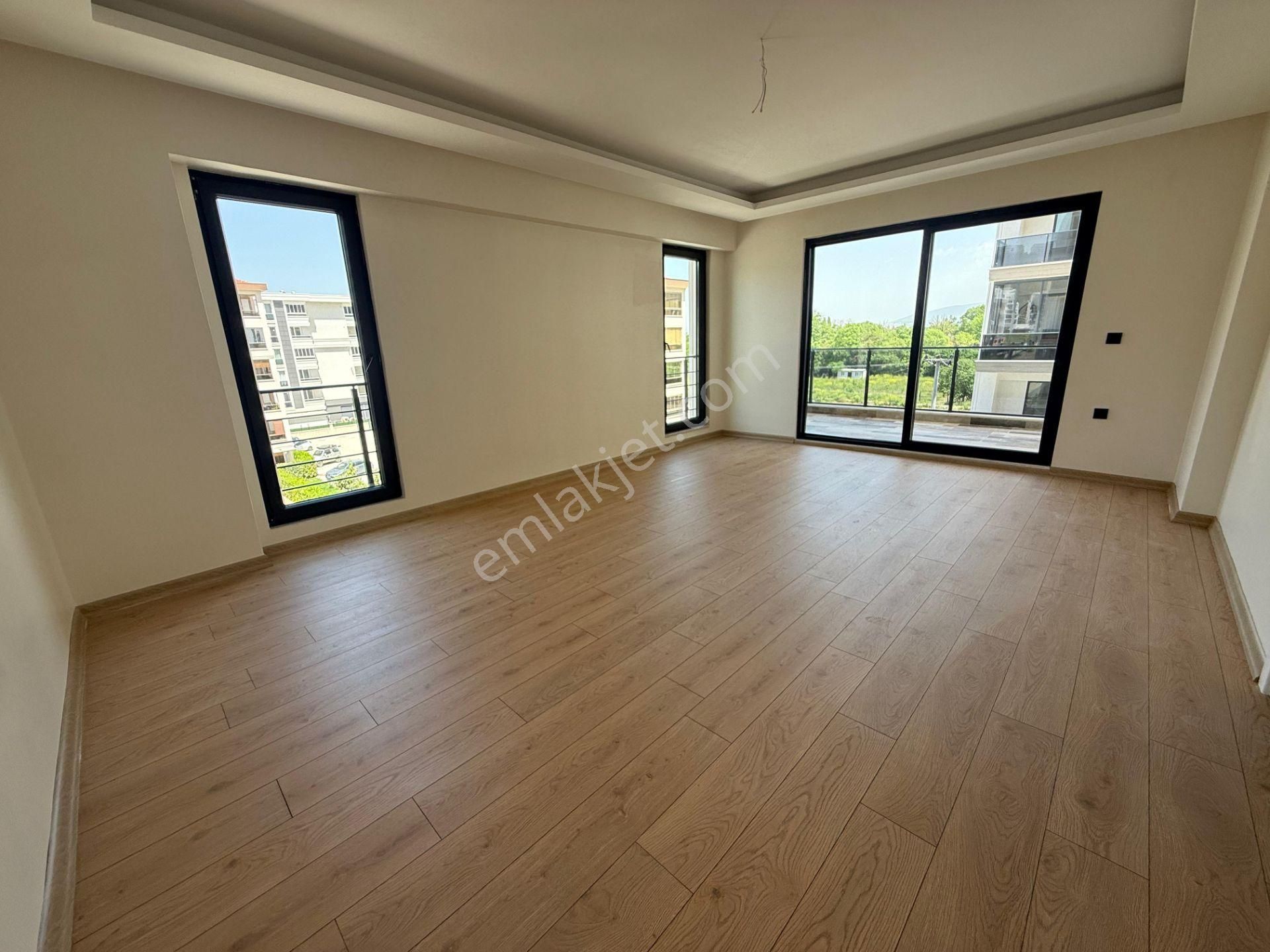 Satılık 3.5+1 Daire Kayapa Prestijli Site İçerisinde
