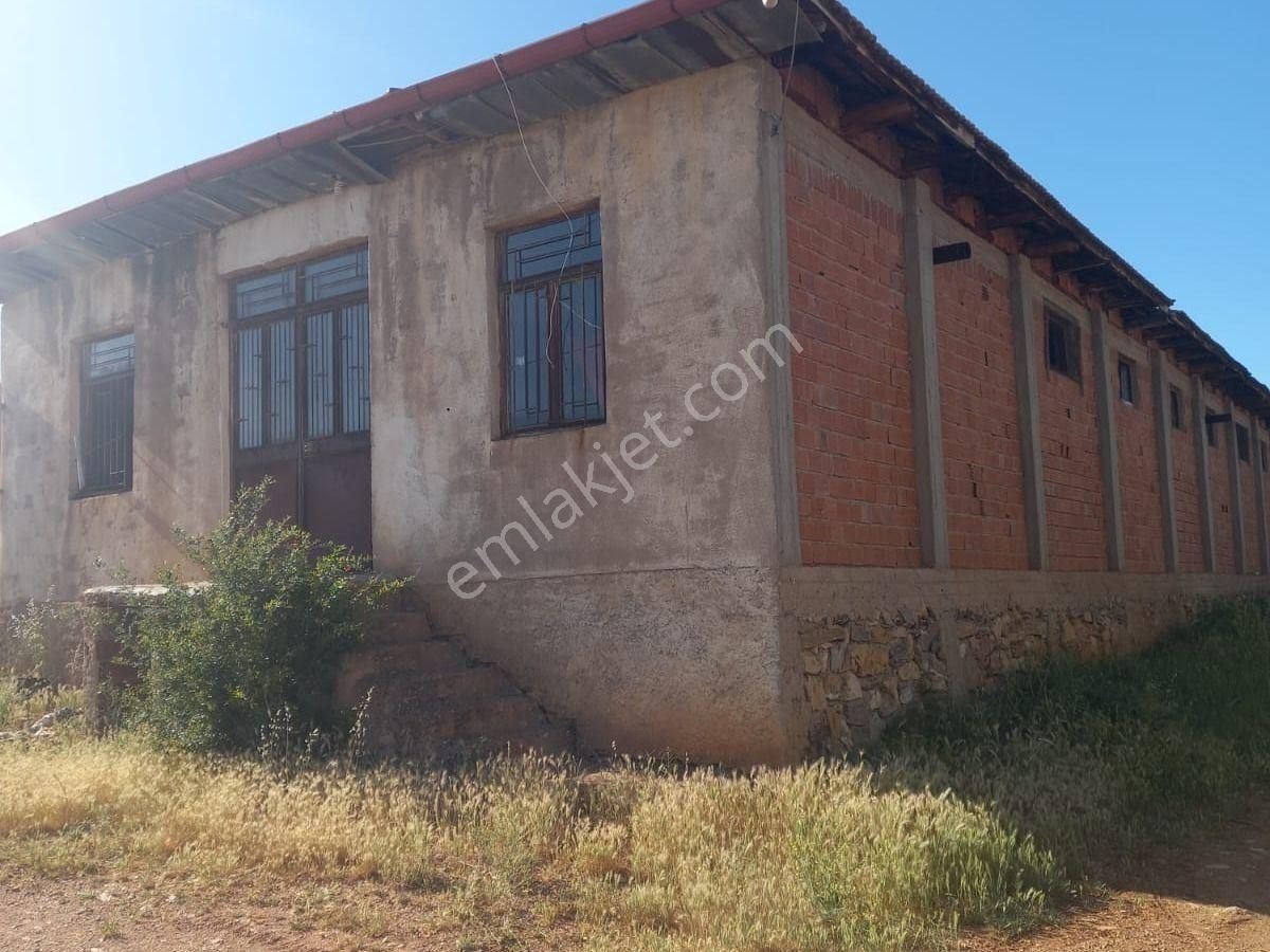 Denizli Çal İlçesi Hançalar Mah.de Satılık Dam/ahır Ve Tarla - Görsel 8