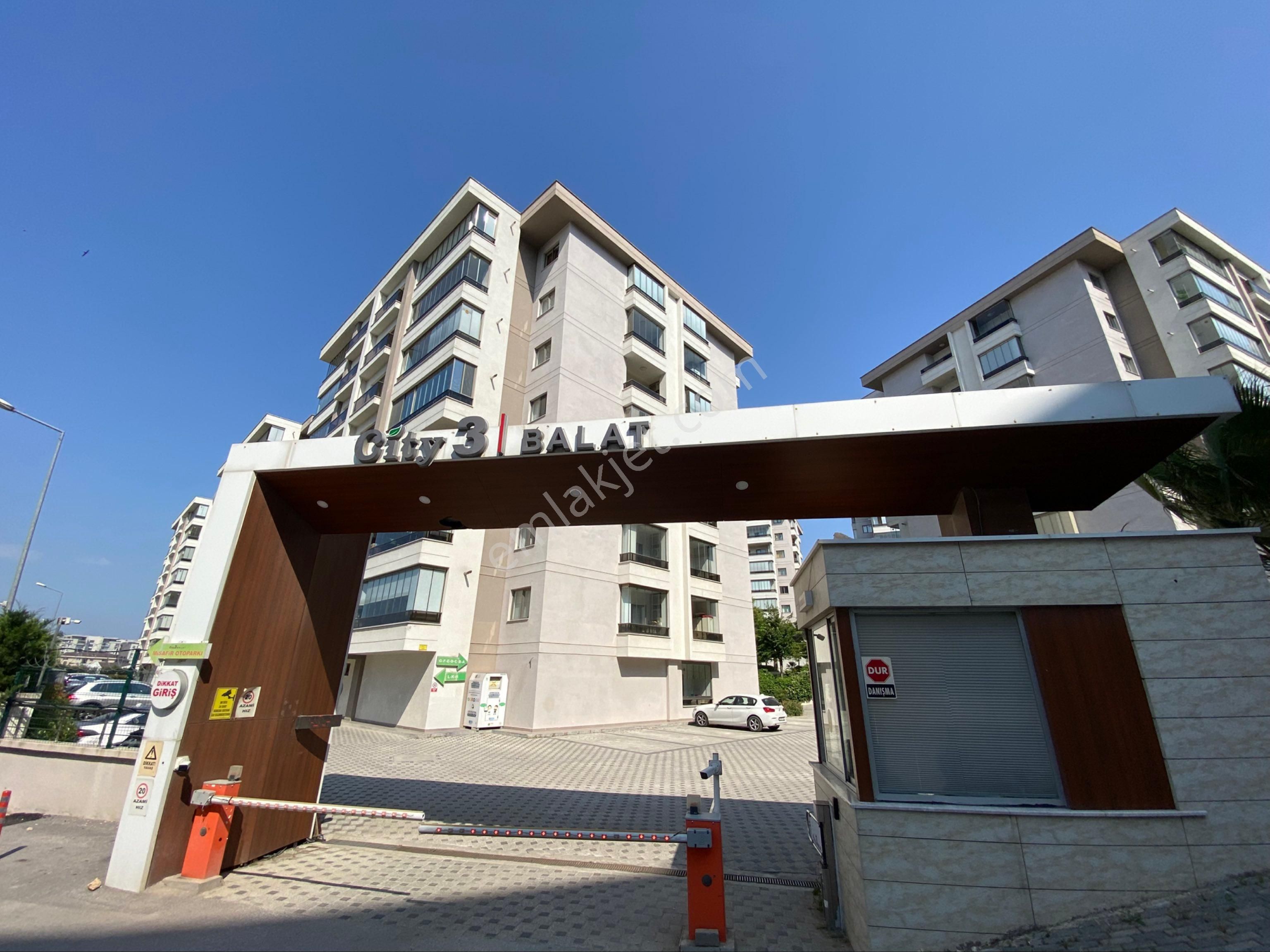 İsminar Yılmaz Dan Balat Bakgör City3 De Satılık 3+1