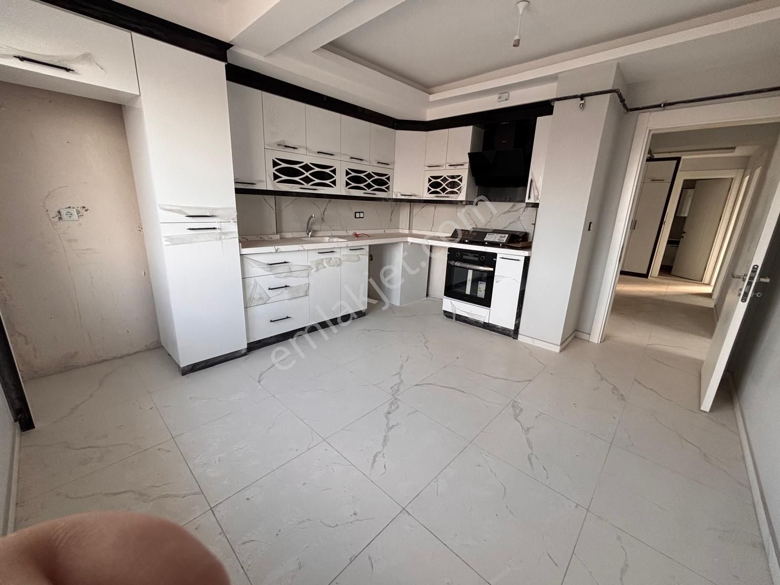 Esentepe Çok Güzel Konumda Geniş 2+1 Daireler - Görsel 22