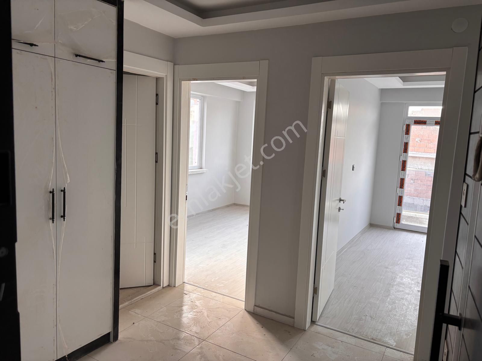 Esentepe Çok Güzel Konumda Geniş 2+1 Daireler - Görsel 26