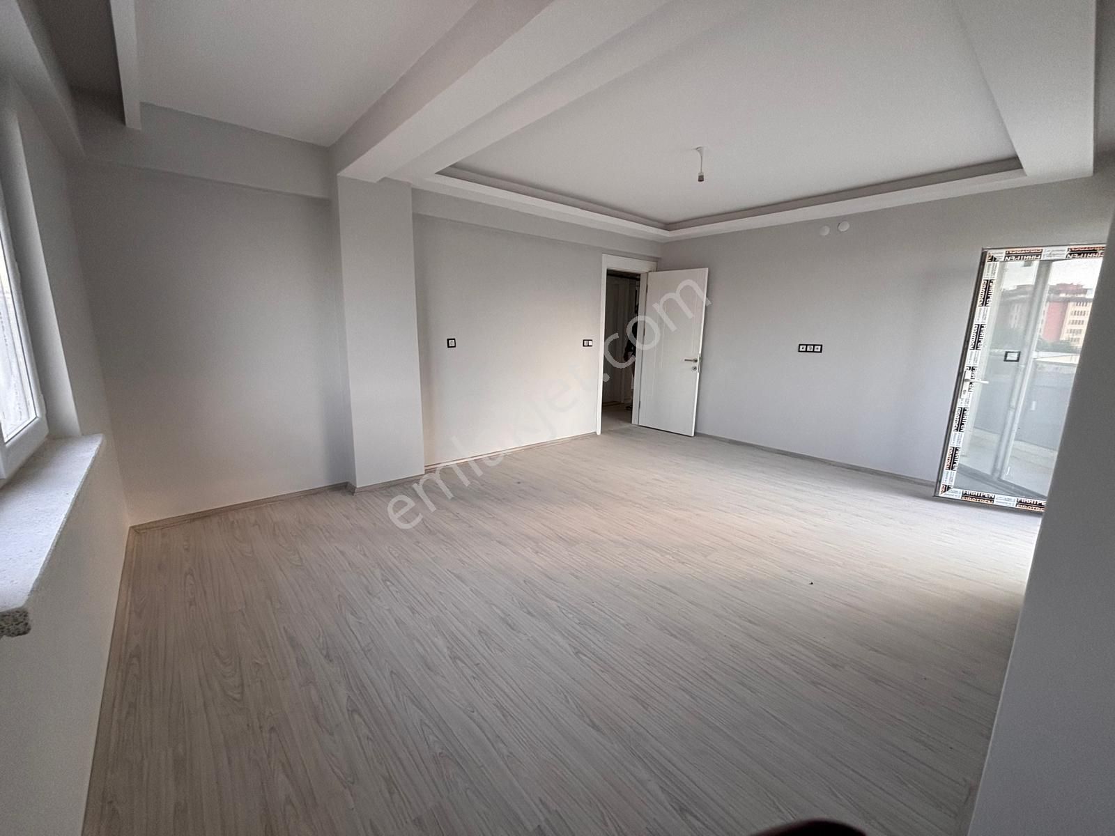 Esentepe Çok Güzel Konumda Geniş 2+1 Daireler - Görsel 18