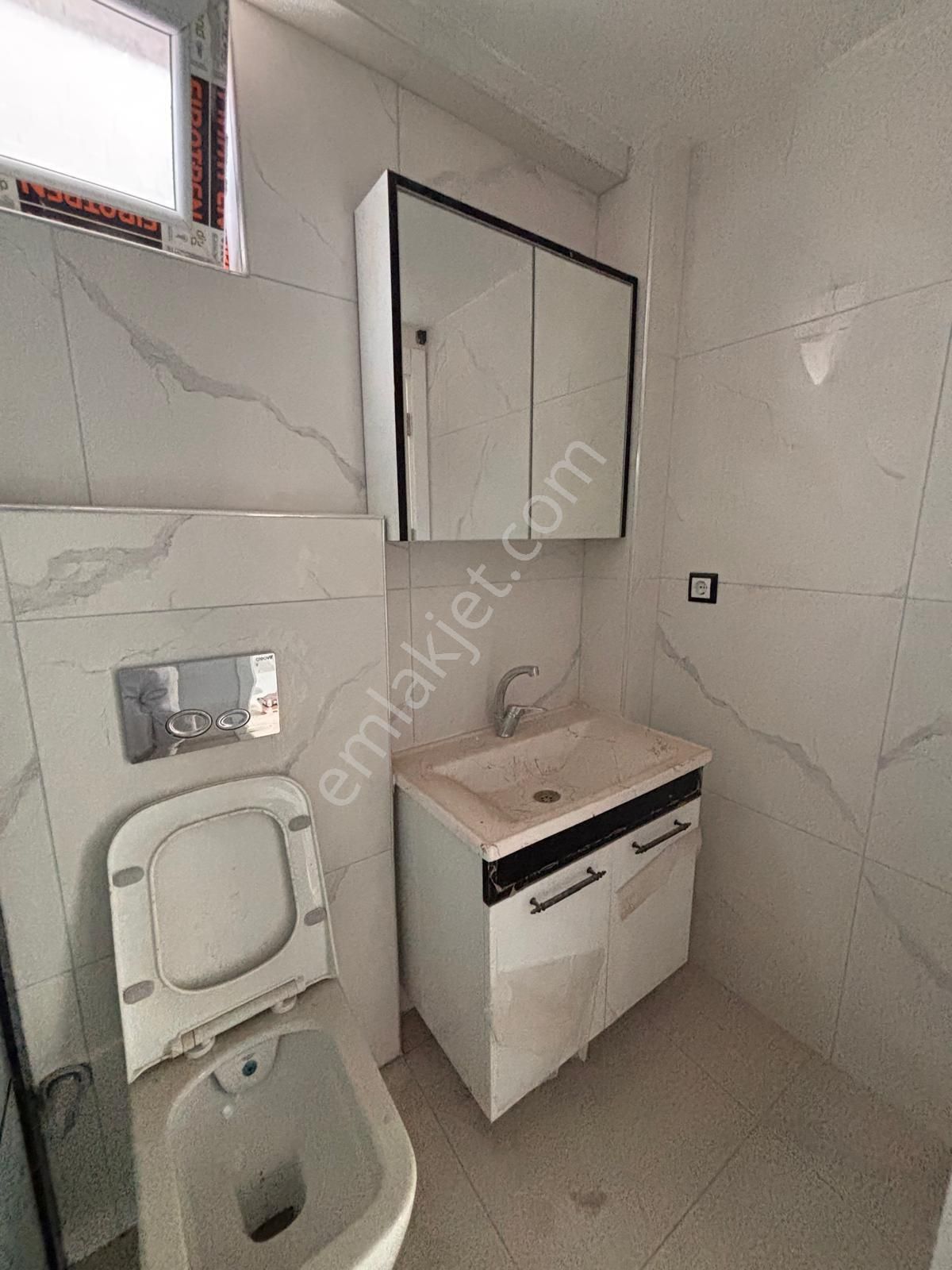 Esentepe Çok Güzel Konumda Geniş 2+1 Daireler - Görsel 19