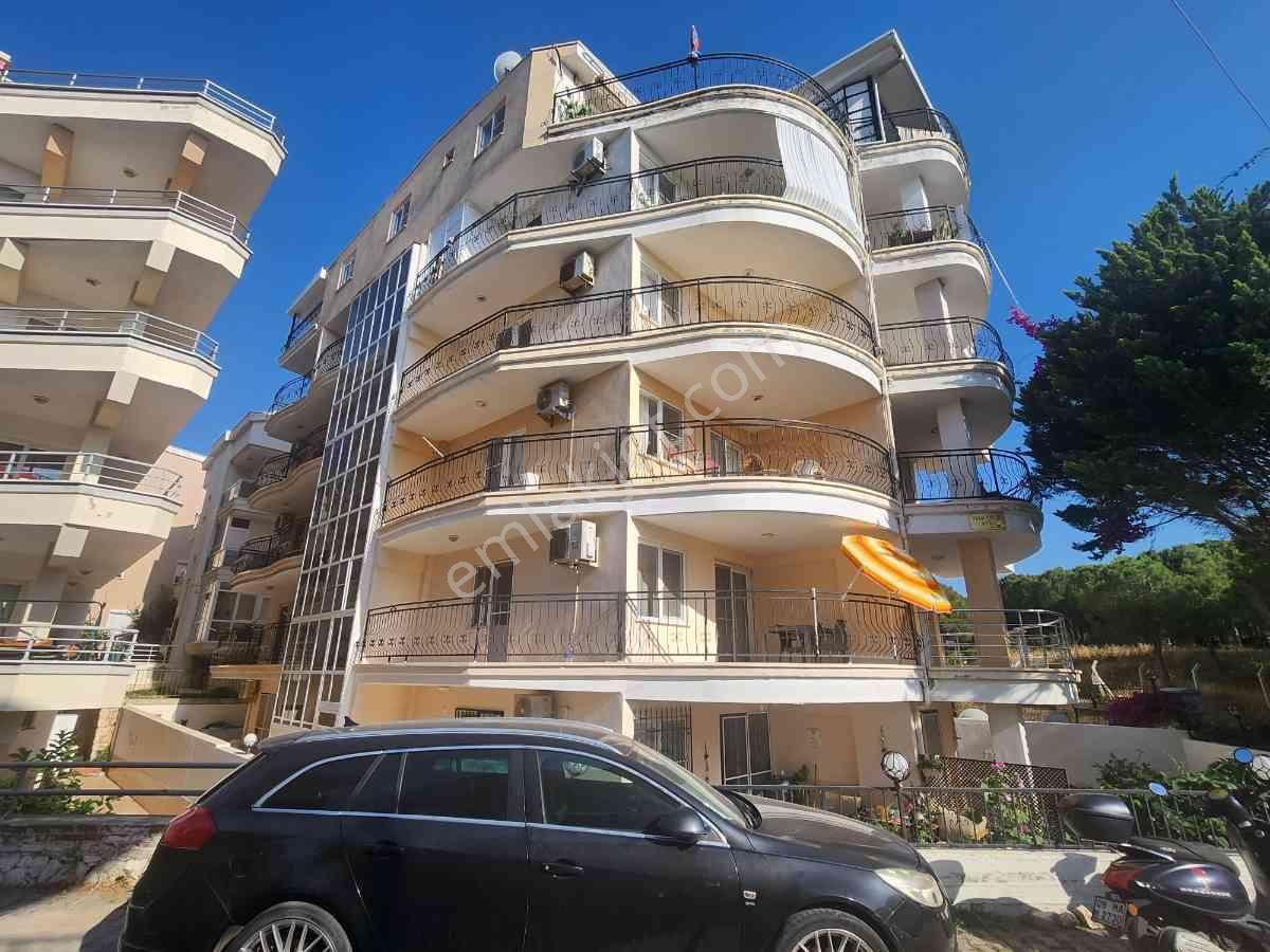 Altınkum Sahıle 150 Metre! Genış Teraslı, Kısmı Denız Manzaralı Eşyalı 3+1 Daıre