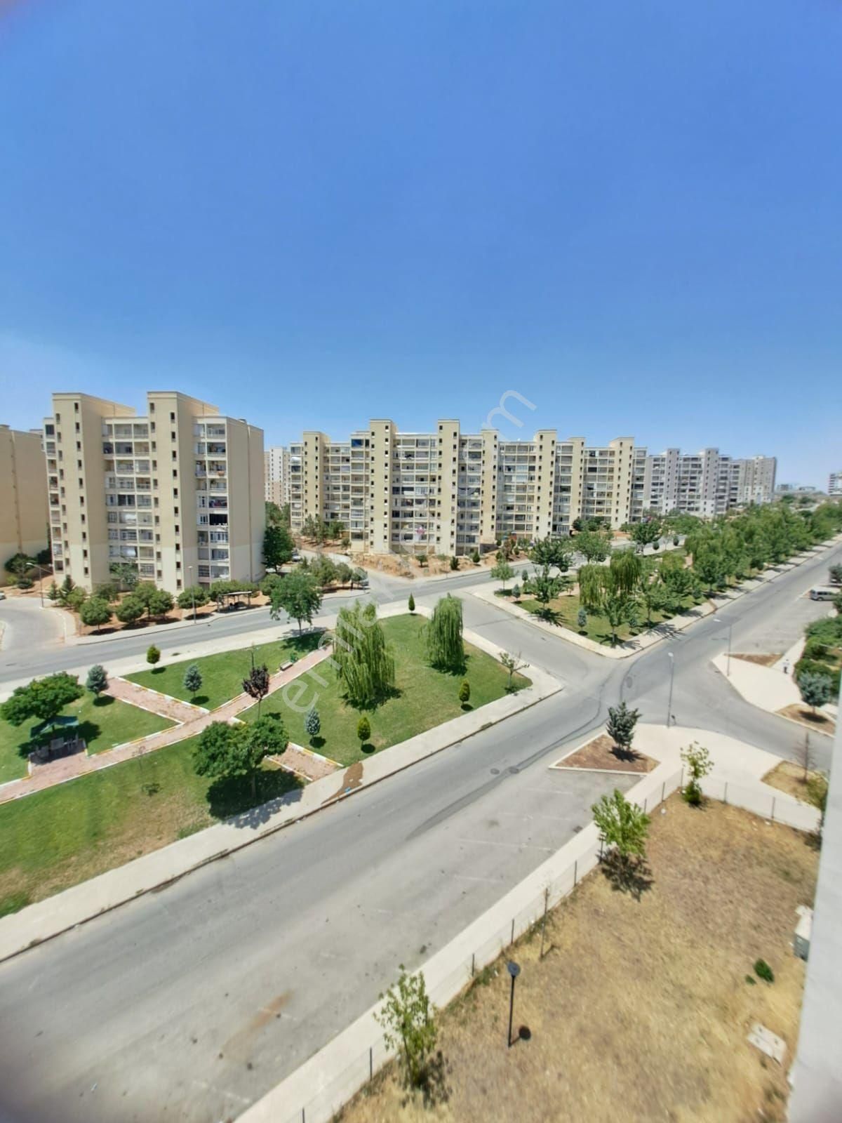 📍nf Emlaktan Satılık C Tipi Sarı Toki Dairesi 3+1 186 M² Full Yapılı