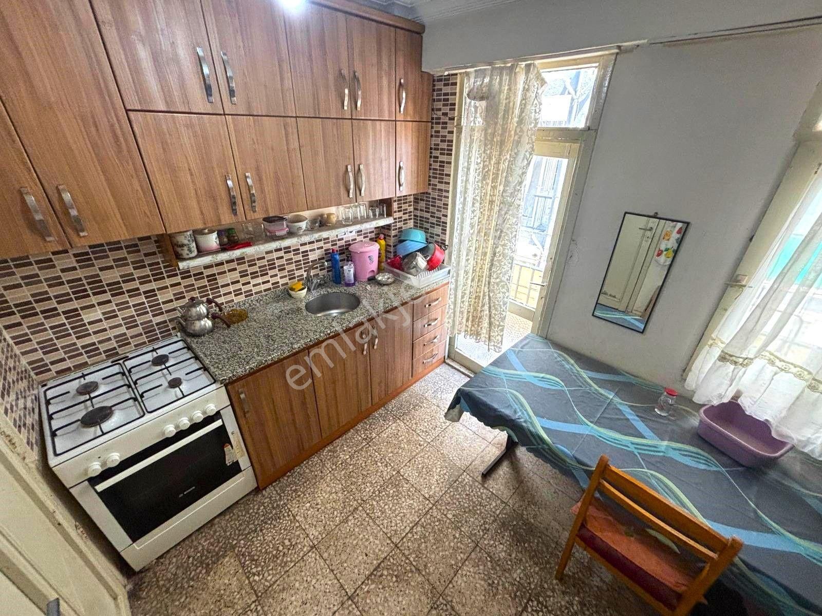Yükselden Akçay Merkez'de Öncephe Ayrı Mutfaklı Fırsat 2+1 Daire