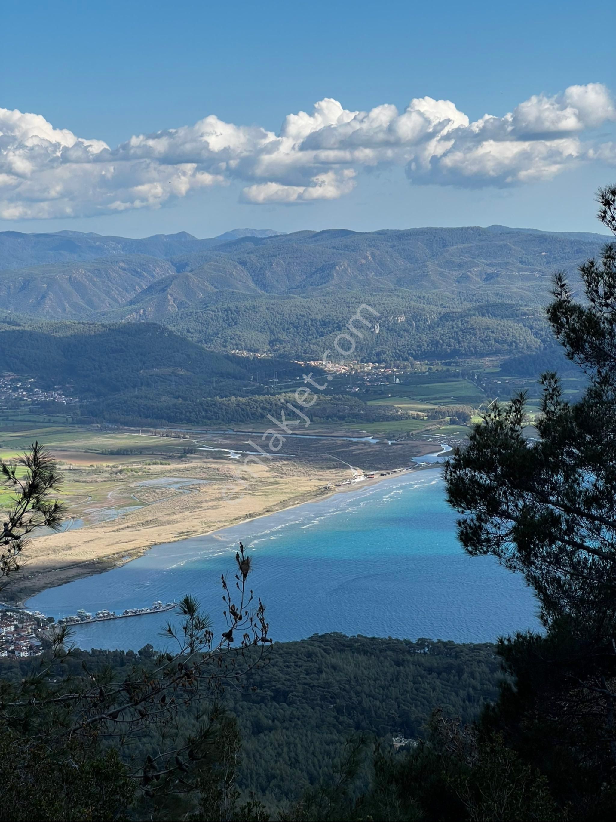 Akyaka'nın Yaylası Kuyucak'ta Fırsat Arazi...