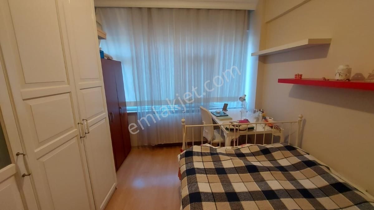 Emlak Elçinizden Barbaros Bulvarı Paralelinde Eşyalı Daire