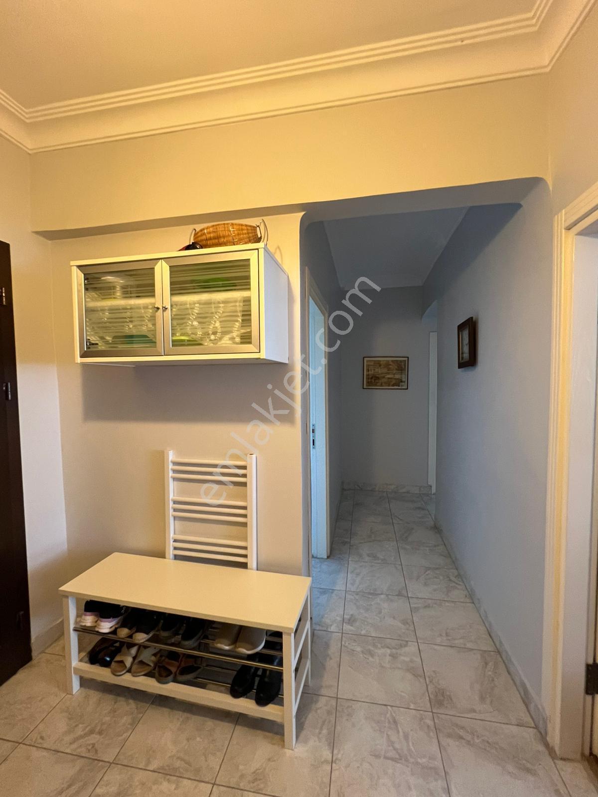 Özsoy Emlak Edirne'den Vali Konağı Arkası Kuş Evlerde Ara Kat Yenilenmiş 3+1 Satılık Daire - Görsel 14