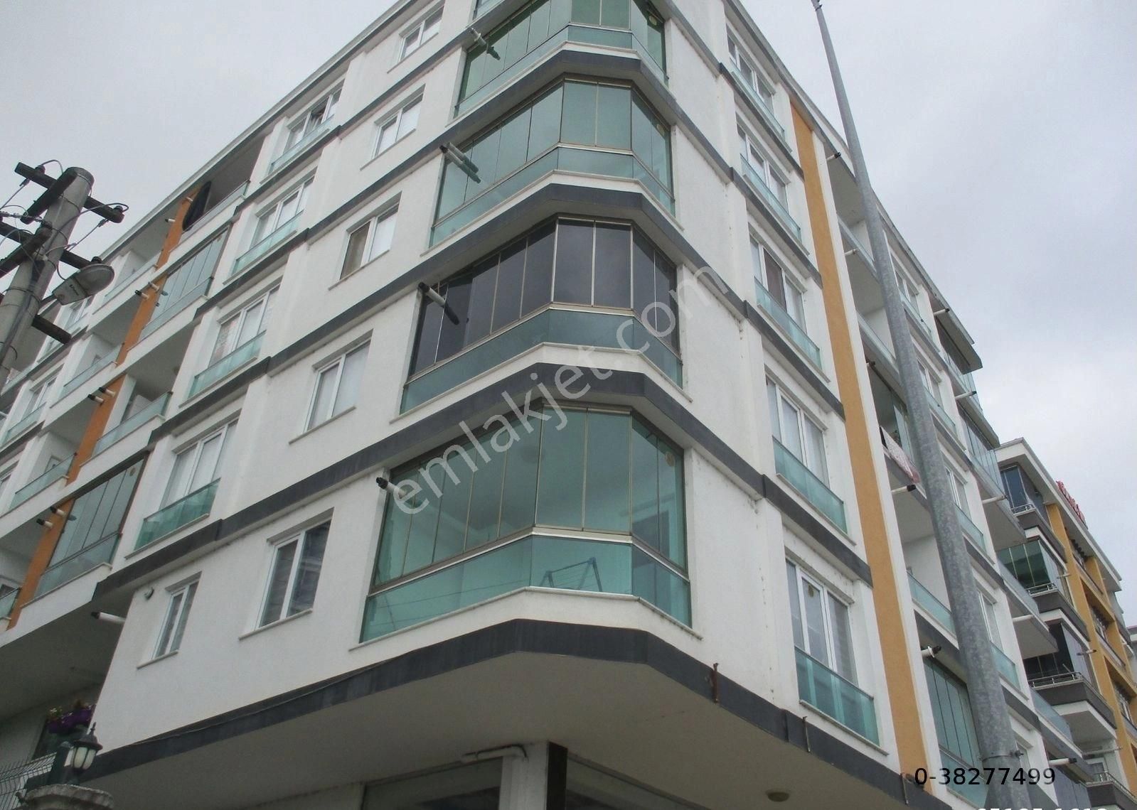 Samsun Atakum Körfezde 1+1 Tramvaya Cephe Deniz Manzaralı Eşyalı Satılık Daire - Görsel 9