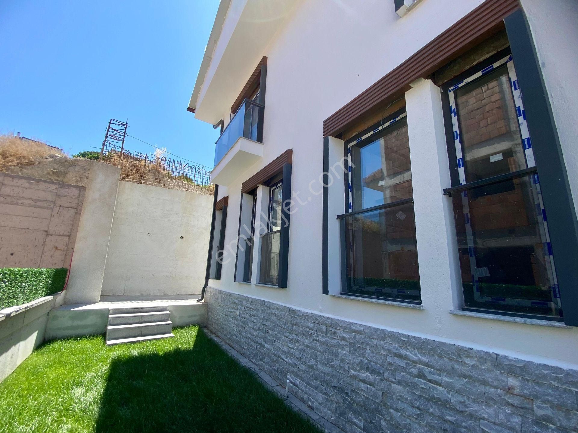Urla Yelaltı Mahallesi Satılık Villa - Görsel 15