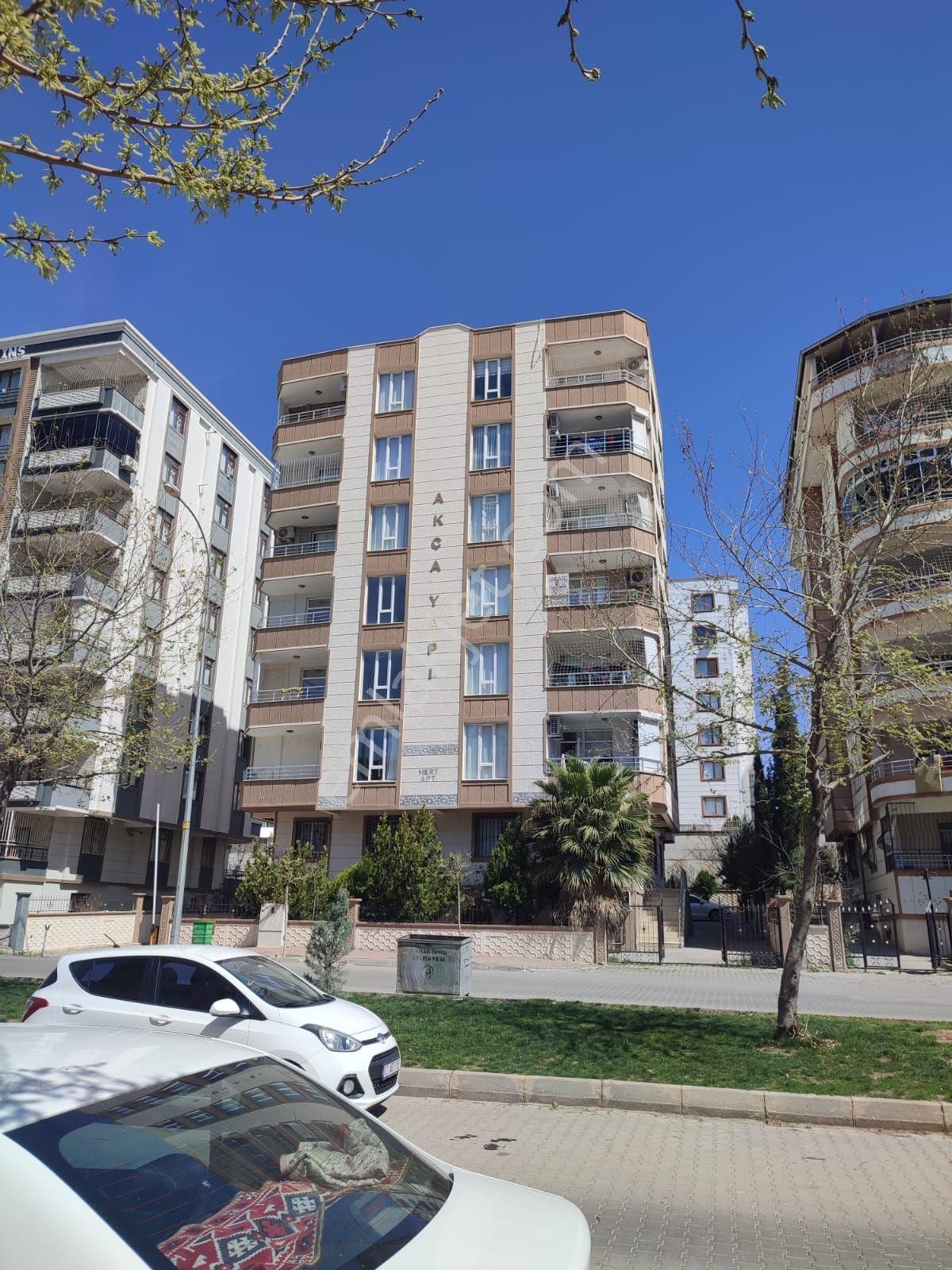 Yıldızlar Emlaktan Satılık Yüksek Giriş Kat