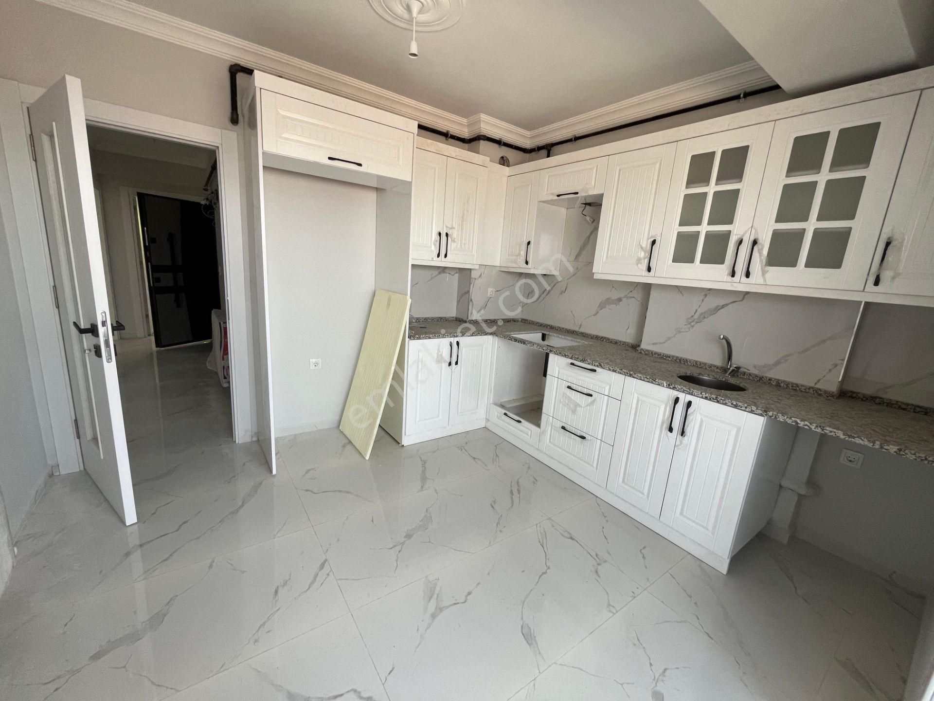 🏡saruhan Mahallesi 🏡 ✅2+1 90 M2 4 Katlının 2 Katı ❇️kapalı Mutfak
