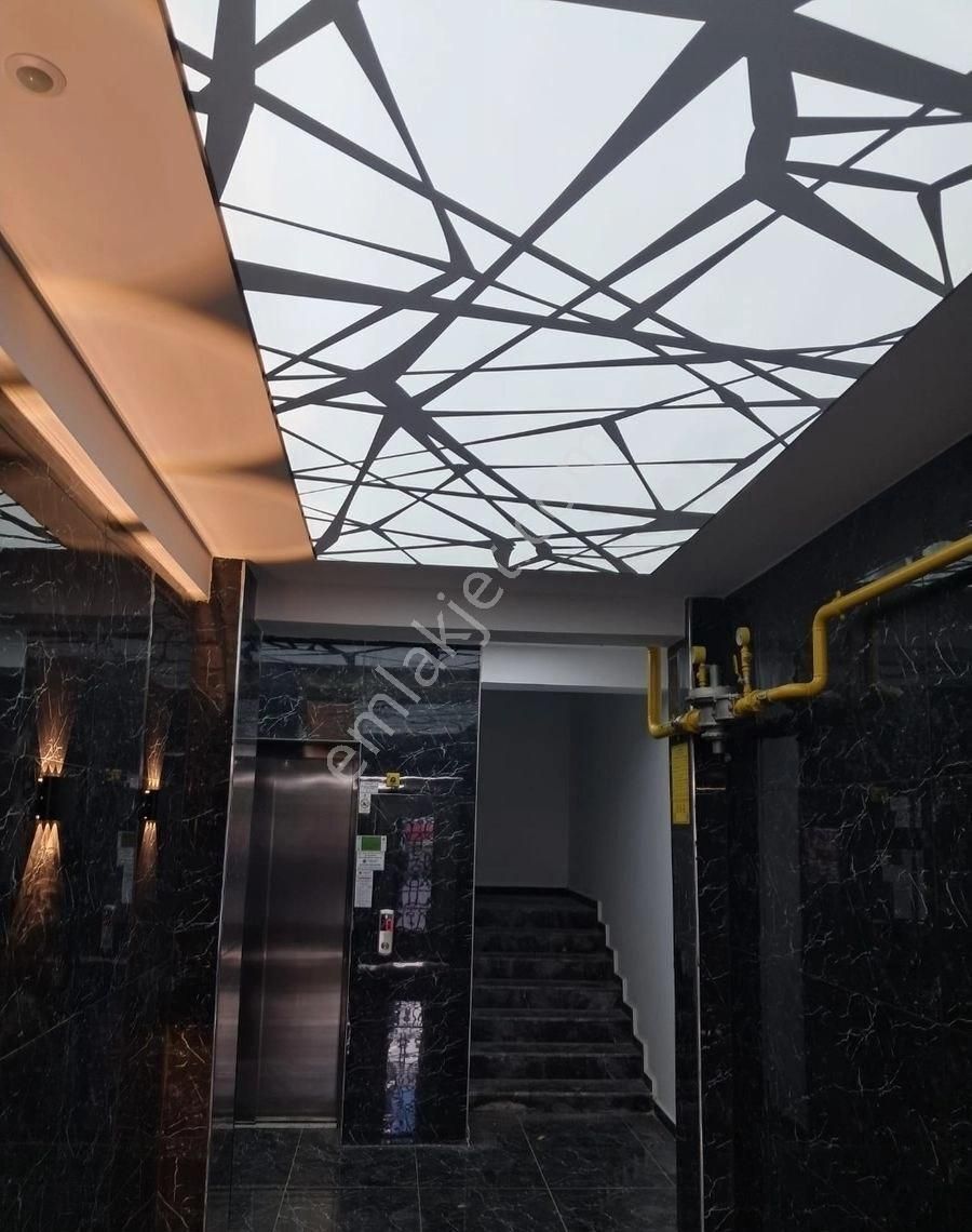 Samsun Atakum Da Cağ Oğlu Caddesi Üstünde Tramvay Durağına Yakın Sıfır 2+1 Odalı Acil Satılık Daire - Görsel 28