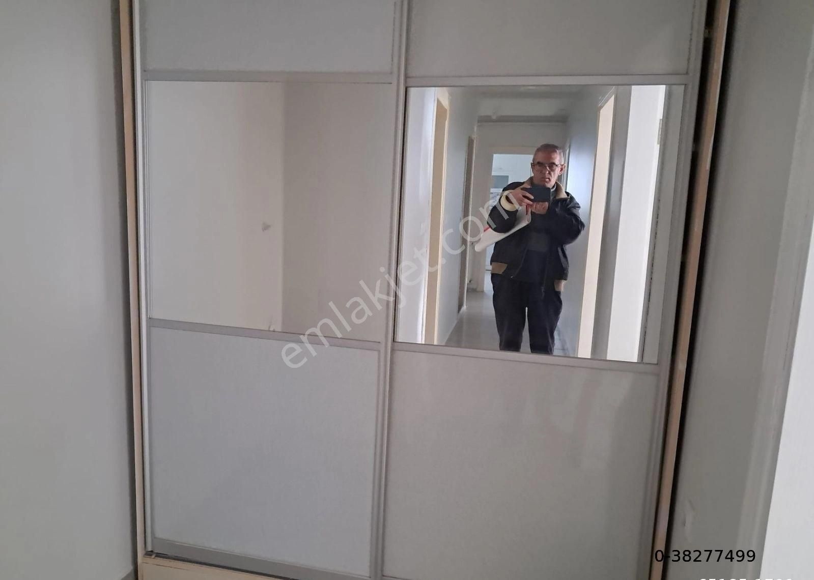 Samsun Atakum Körfez Tramvaya 50 Mt Girişi Ayrı Mutfak Ayrı Olan 2+1 Yüksel Bahçe Katı Satılık Daire - Görsel 11