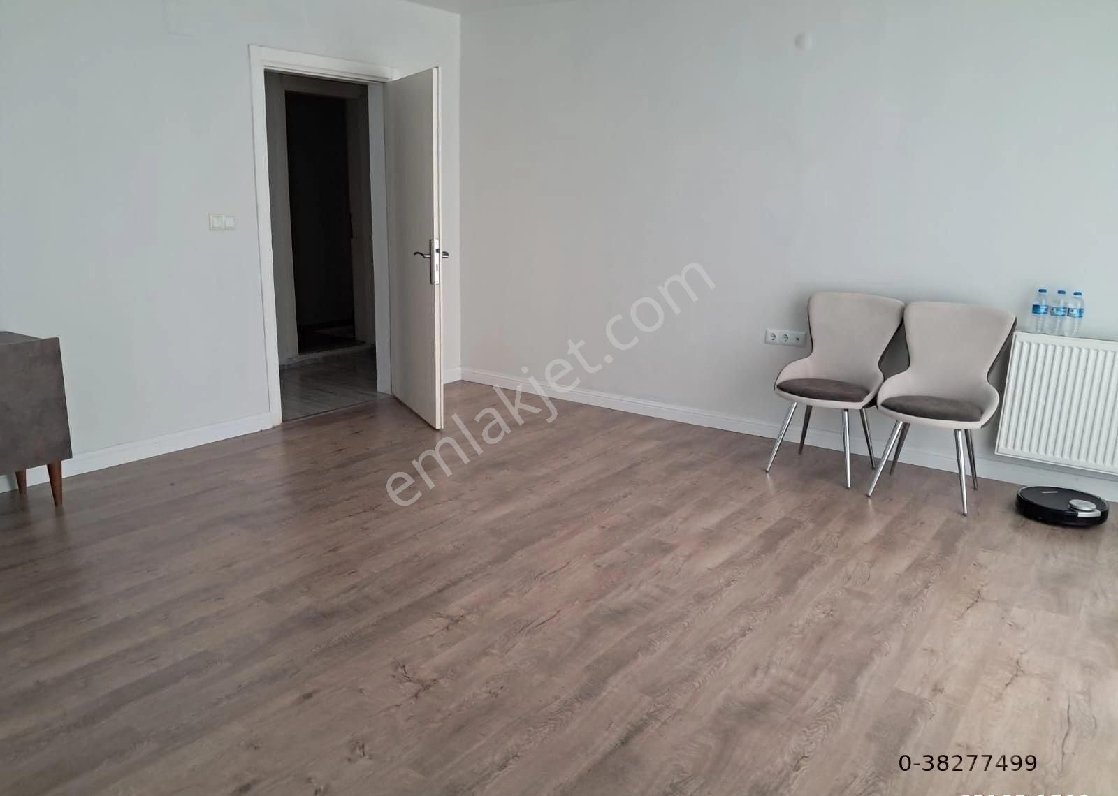 Samsun Atakum Körfez Tramvaya 50 Mt Girişi Ayrı Mutfak Ayrı Olan 2+1 Yüksel Bahçe Katı Satılık Daire - Görsel 4