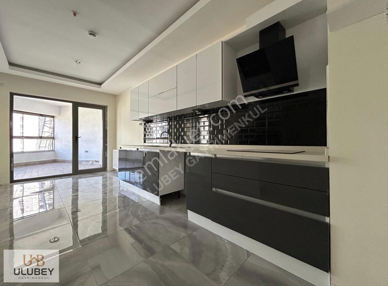 Ovacığın Kalbinde Manzaralı 4 Balkonlu 4+1 Site Dairesi