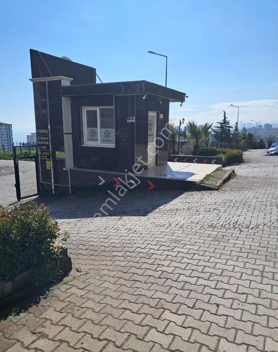 Samsun Atakum Körfez De Site İçerisinde 3+1 Havuzlu Güvenlikli Çocuk Oyun Bahçeli Acil Satılık Daire - Görsel 2