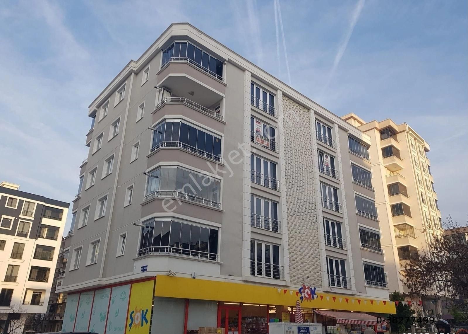 Samsun Atakum Atakent De 3+1 Odalı Tramvay Durağına 50 Mt Tramvayın Altında Ultra Lüks Satılık Daire