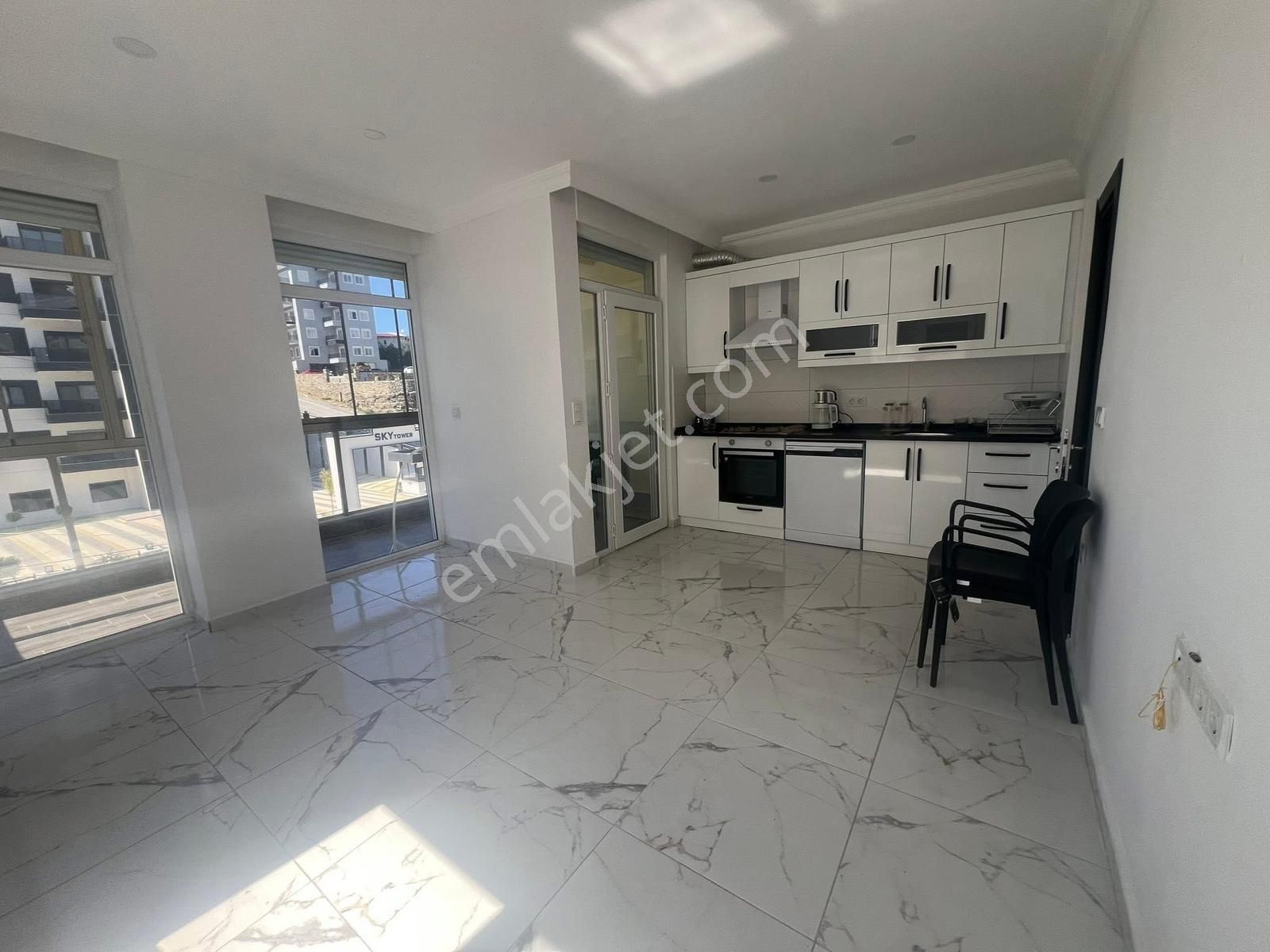Acill Alanya Avsallar Mah.satılık 1+1 Daire