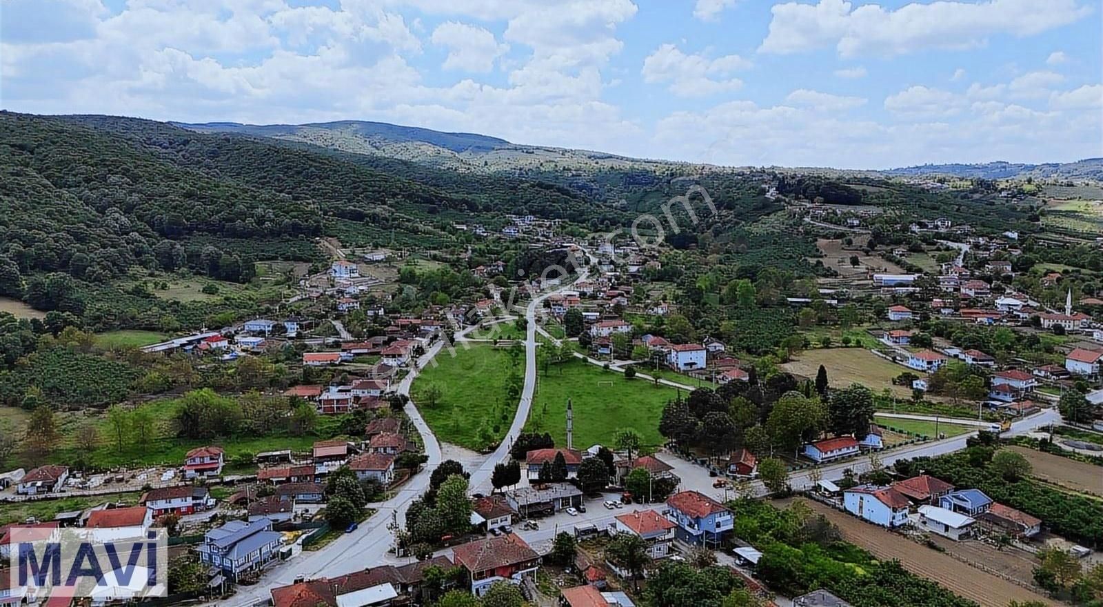 Satılık Arsa Sakarya Serdivan Uzunköy De 840 M2 Re/max Mavi'den