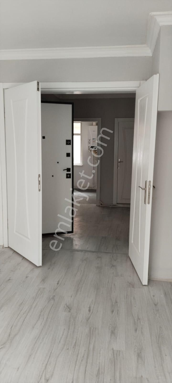 Asker Emlak'tan Askeri Jandarma Meslek Okuluna Yakın 2+1 90m2 Daire - Görsel 9