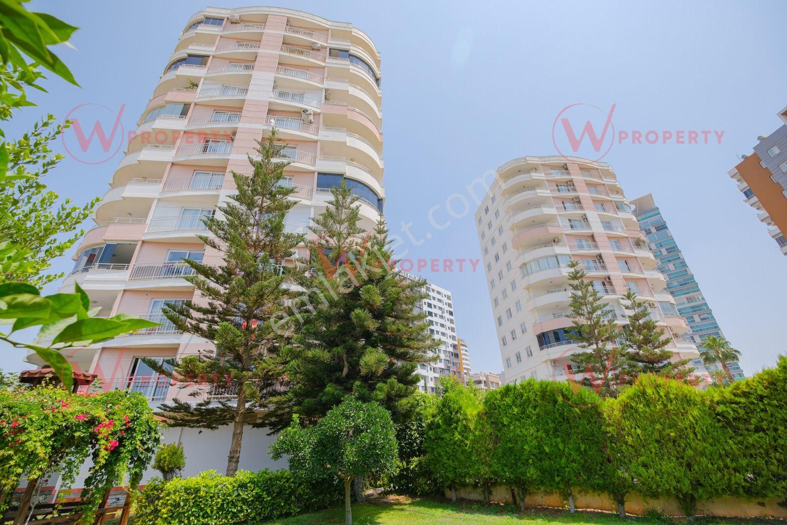 -w Property'den Forum Yaşam Karşısı Burhan Plaza'da Kiralık 4+1