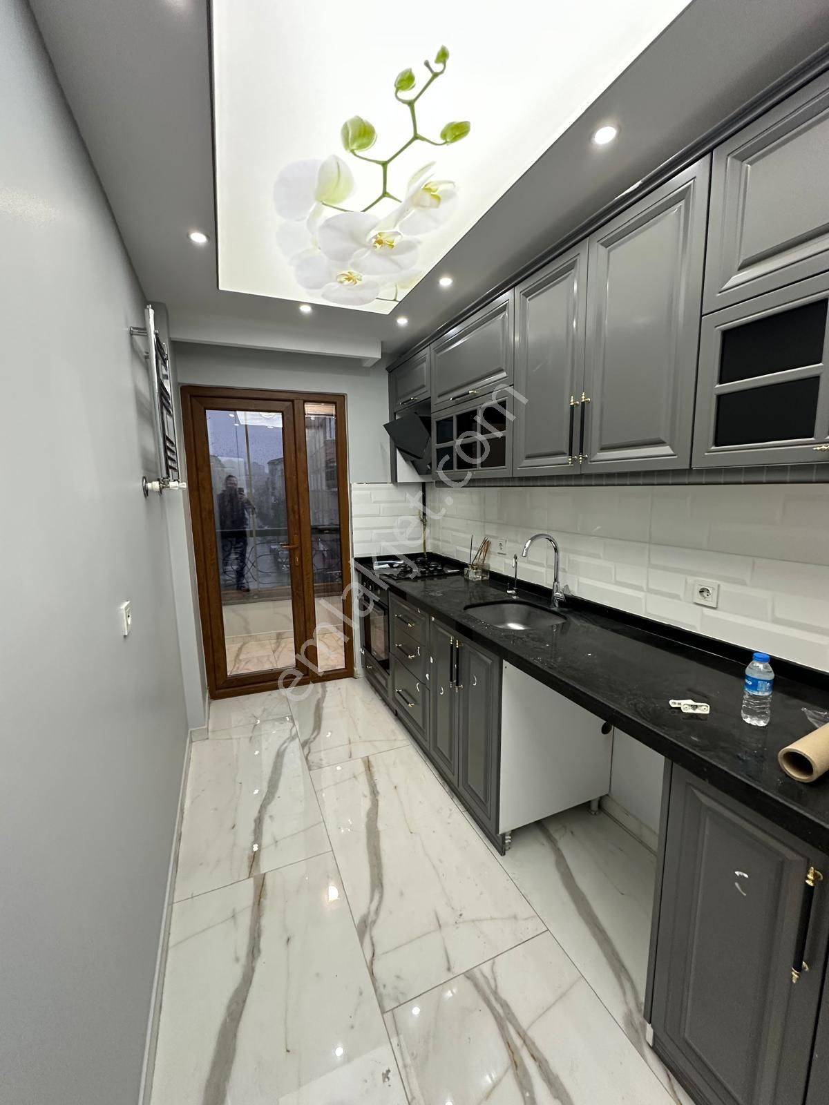 Karadeniz Mahallesin'de Satılık 2+1 Yeni Bina'da Dekorasyonlu Daire - Görsel 6