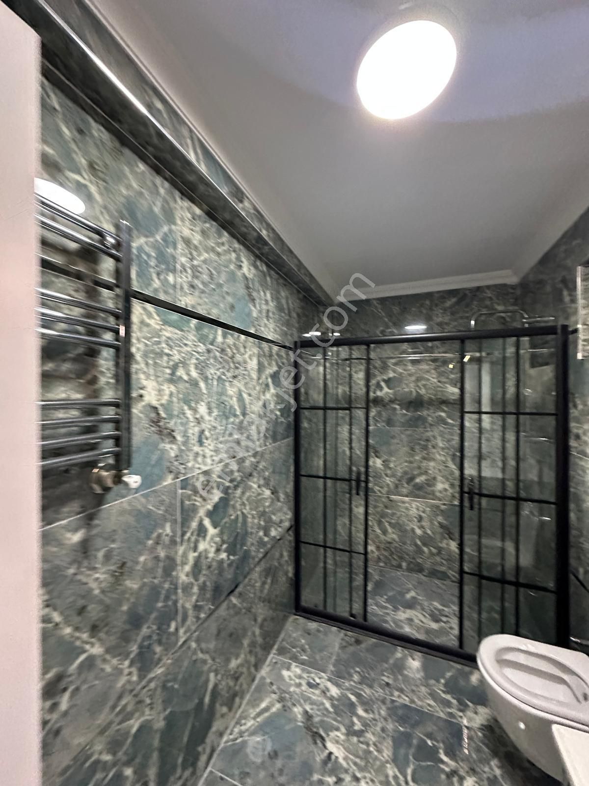 Karadeniz Mahallesin'de Satılık 2+1 Yeni Bina'da Dekorasyonlu Daire - Görsel 10