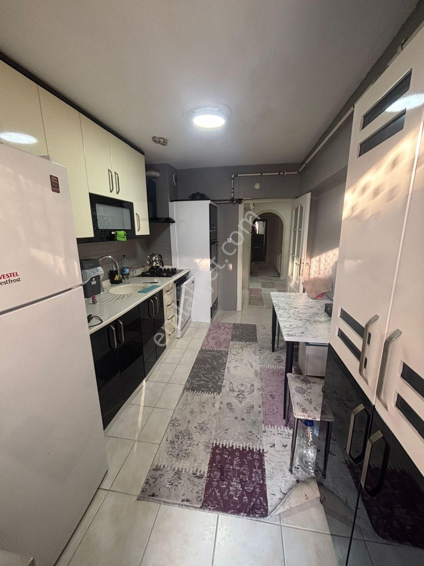 Başak Mahallesinde Yonca Market Yakınında 3+1 Ara Kat Ön Cephe Satılık Daire !! - Görsel 3