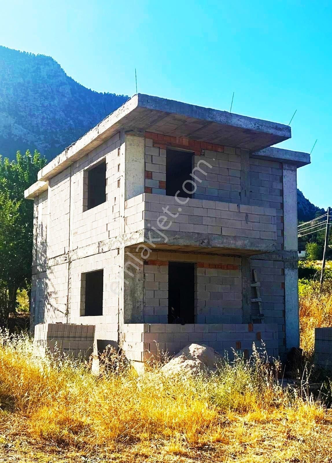 Pozantı Kar Emlak Tan Yeni Konacık Ta Yaylalık Kaba İnşaat Satılık Villa