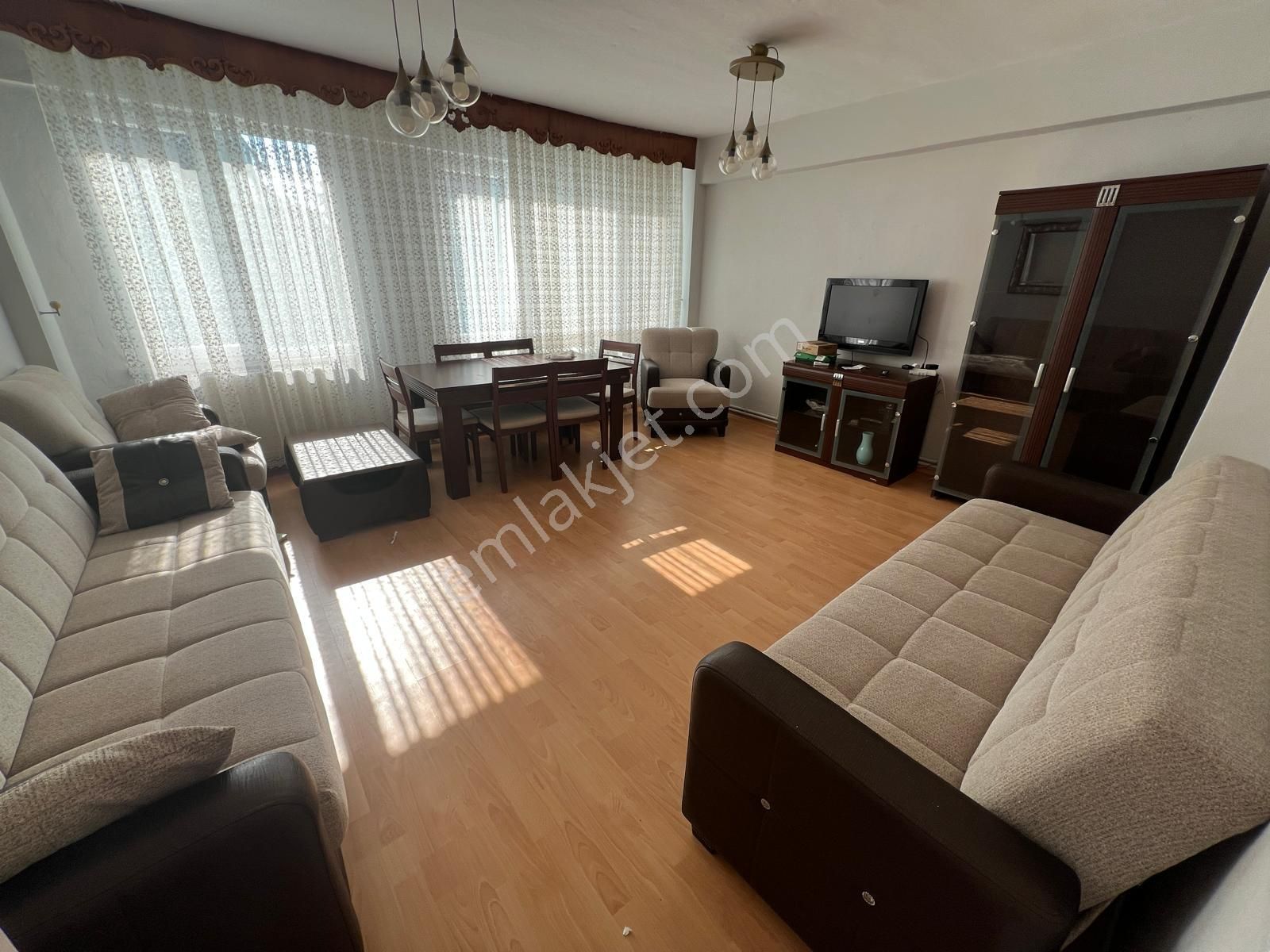 Muhittin Mah. File Market Yakınında Eşyalı Kiralık Daire Fırsatı