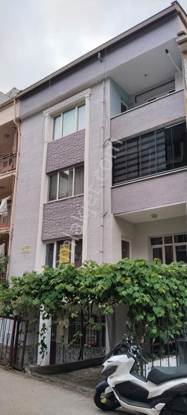 Asker Emlak'tan Askeri Jandarma Meslek Okuluna Yakın 1+1 80m2 Daire