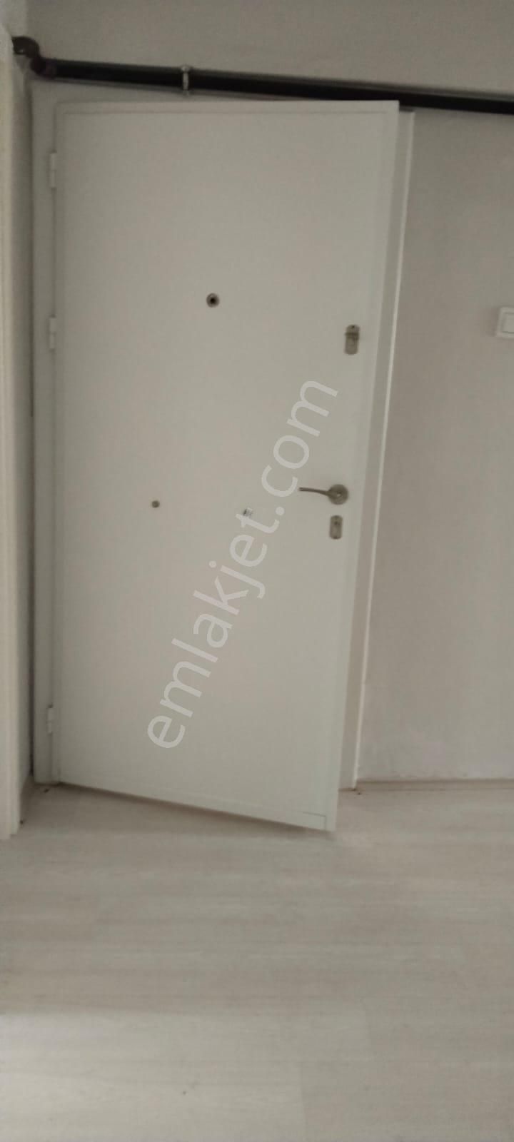 Asker Emlak'tan Askeri Jandarma Meslek Okuluna Yakın 1+1 80m2 Daire - Görsel 3